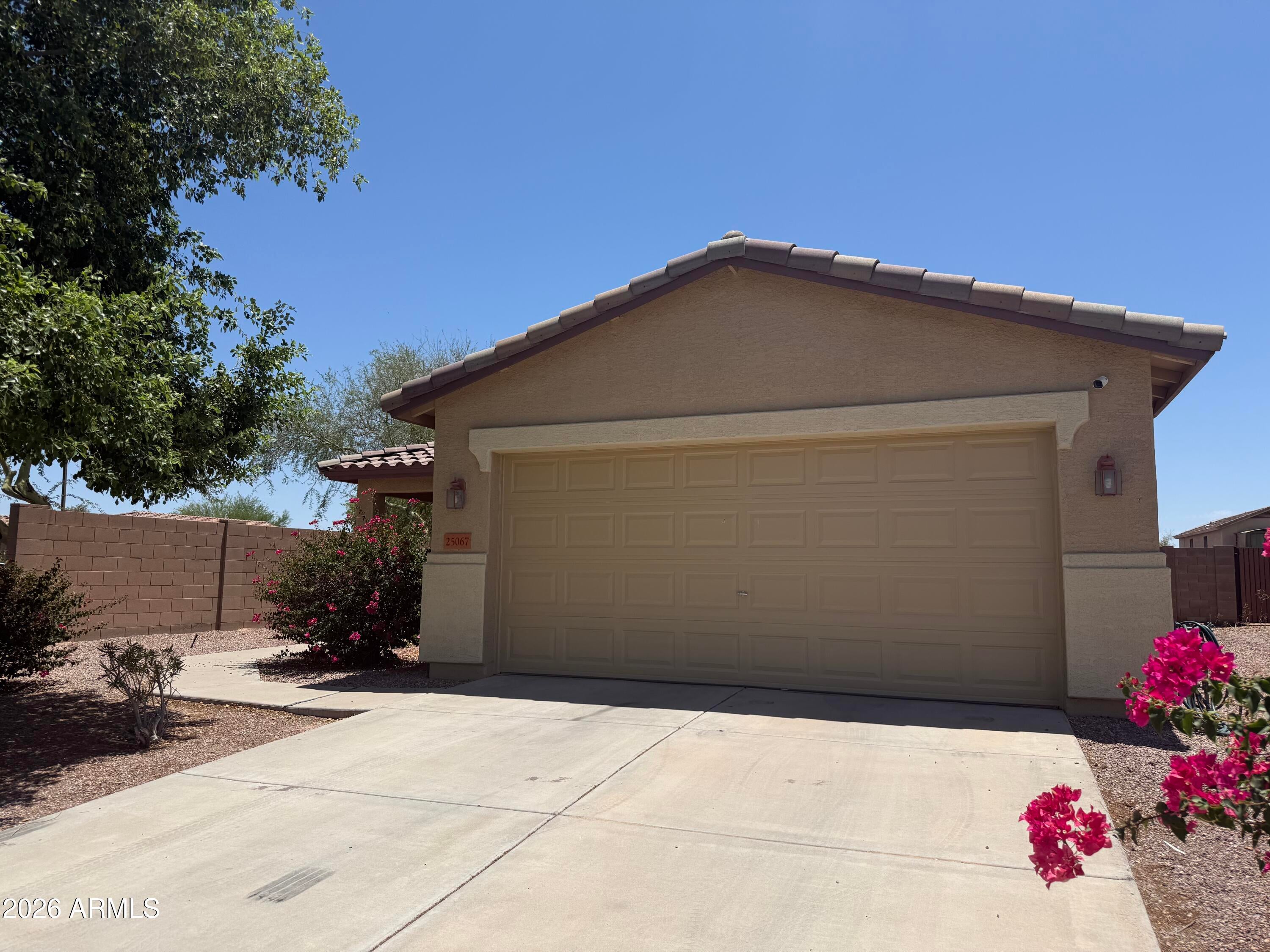 25067 W DOVE Trail