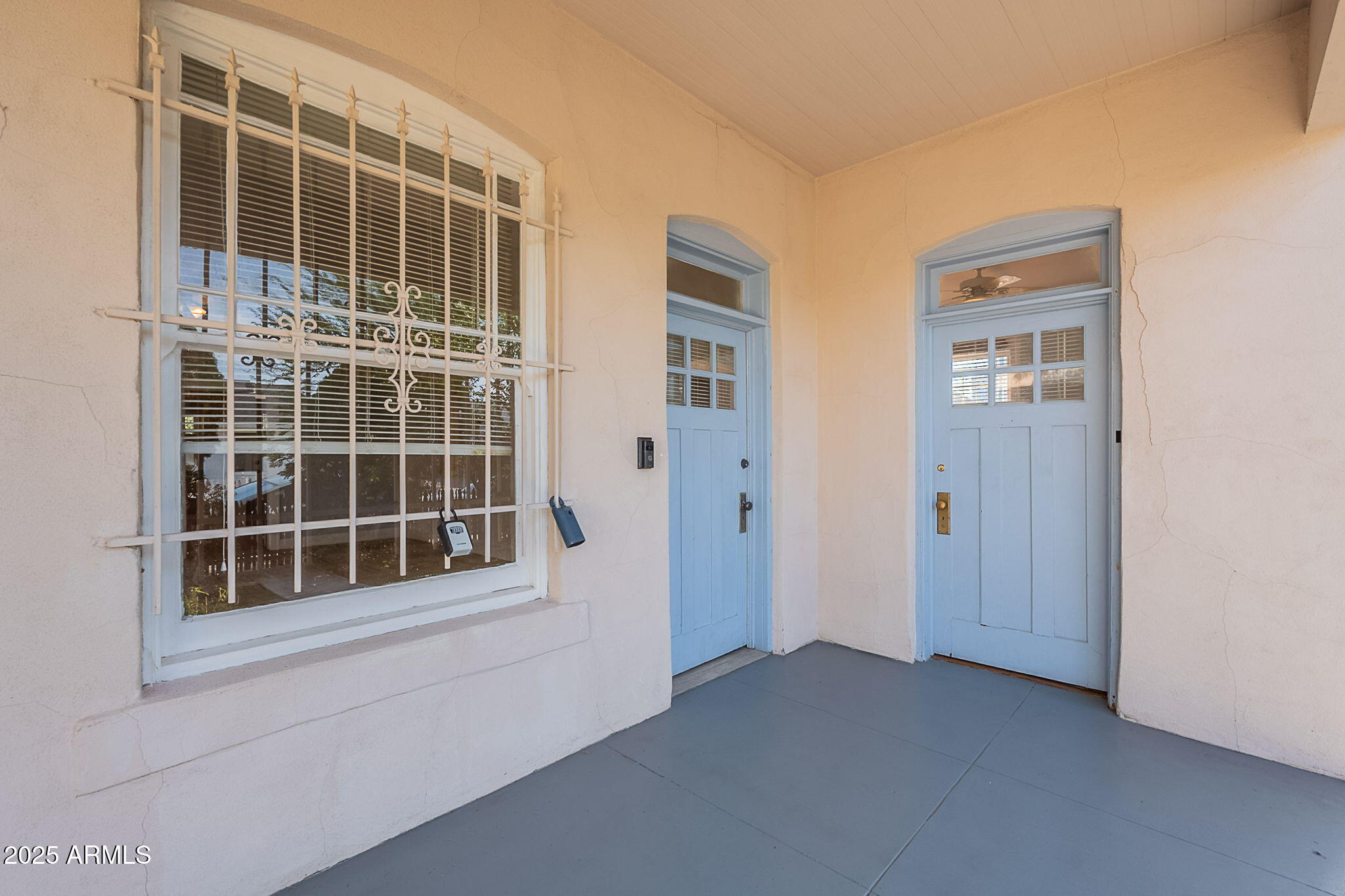 711 E MCKINLEY Street