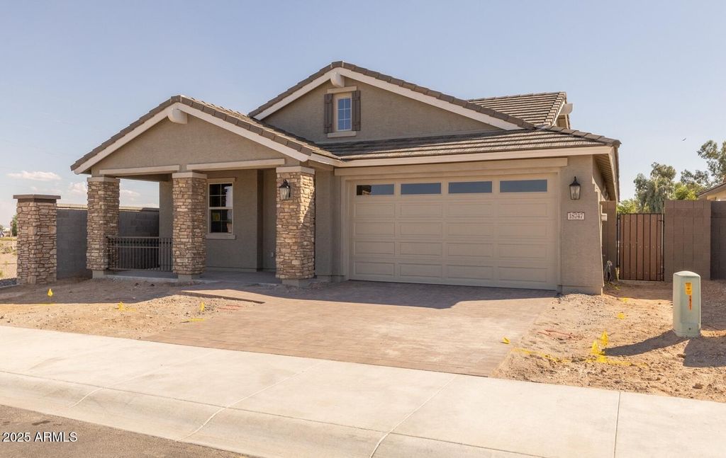Photo of 18747 W Monterosa Street, Litchfield Park, AZ 85340 (MLS # 6887070)