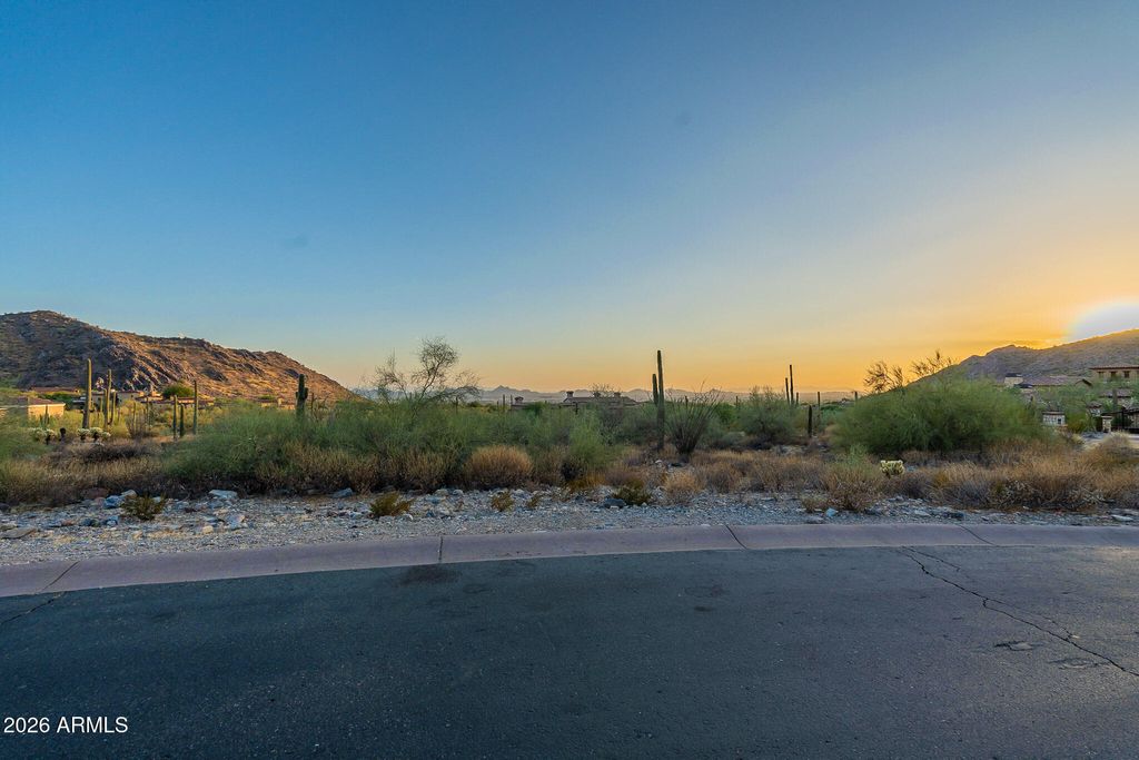 Photo of 10817 E Heritage Court #1607, Scottsdale, AZ 85255 (MLS # 6983337)