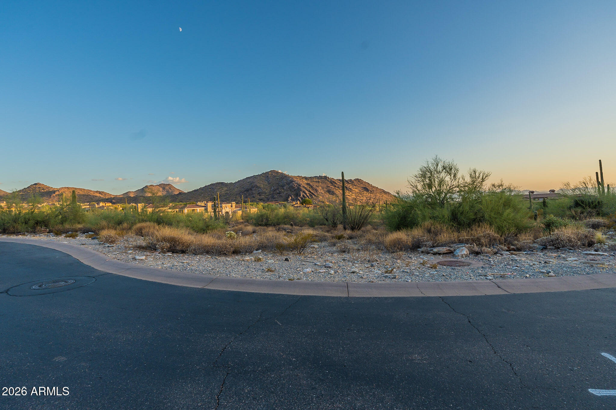 10817 E HERITAGE Court 1607