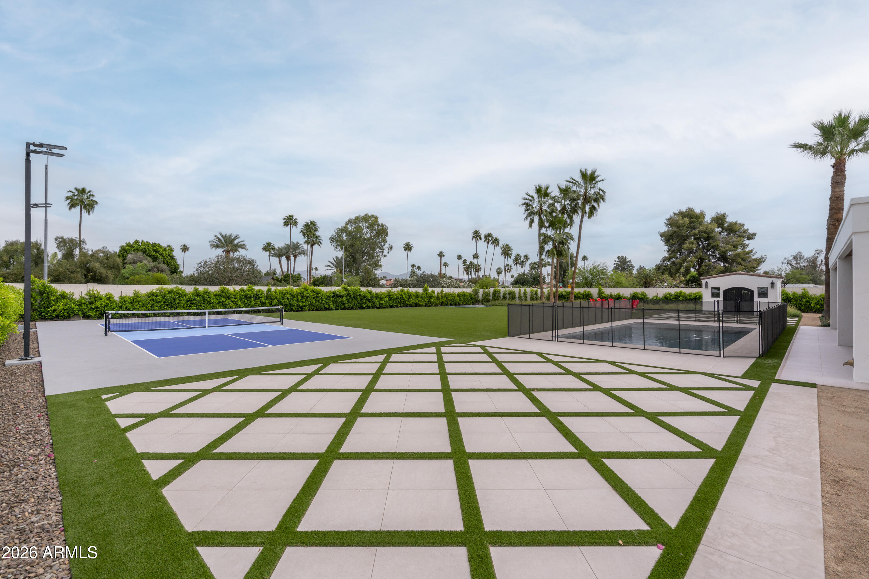 TIERRA - Residential