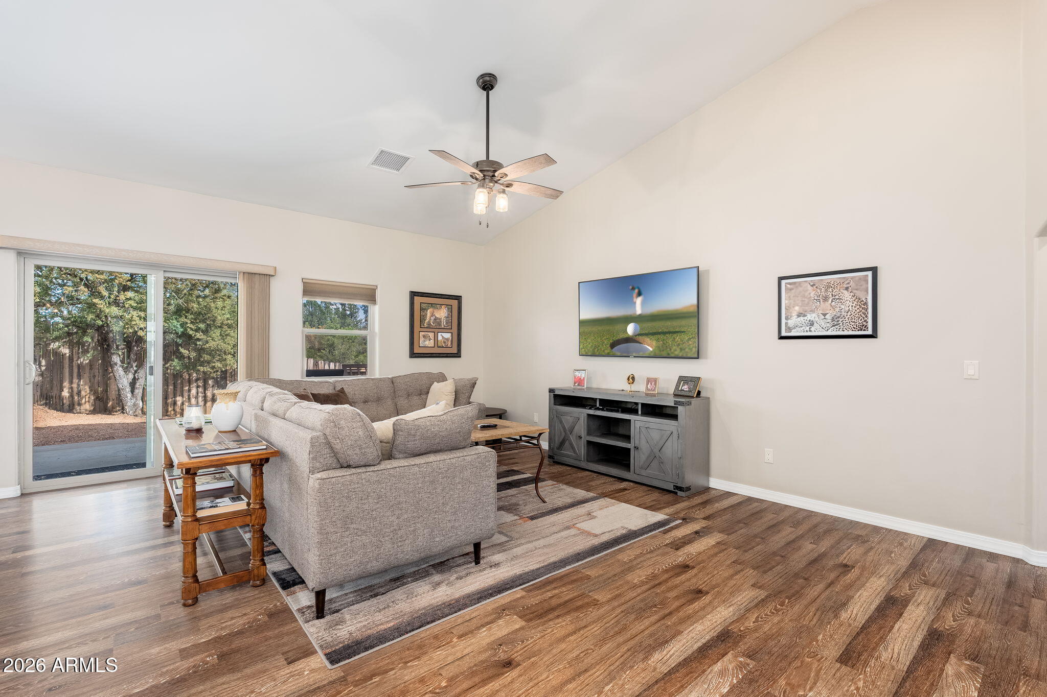 103 S Forest Park Drive