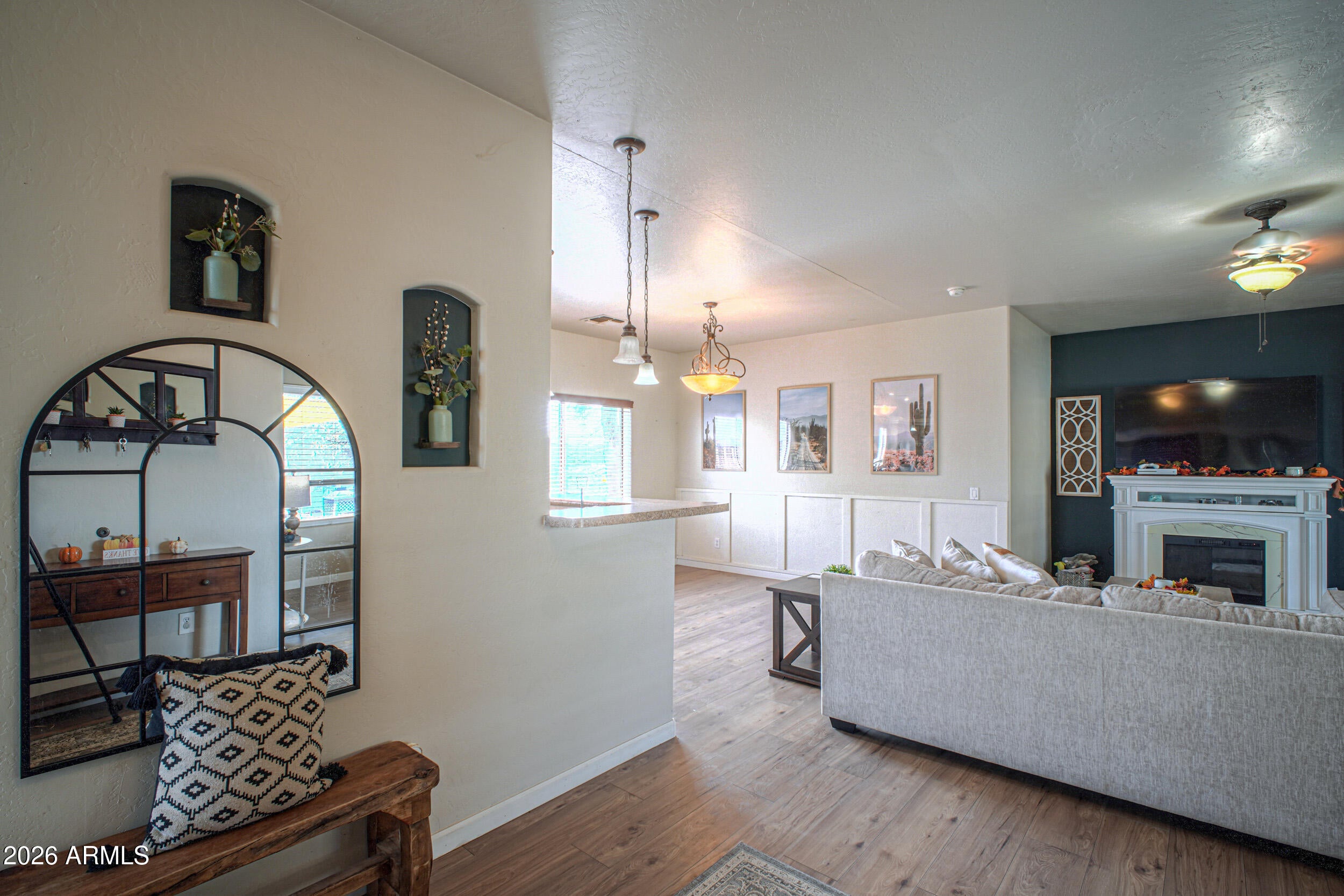 10717 W ARIVACA Drive