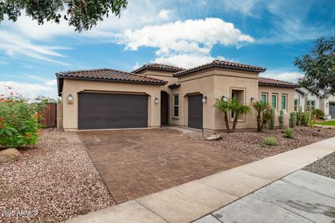 3010 E DESERT Lane Phoenix AZ 85042