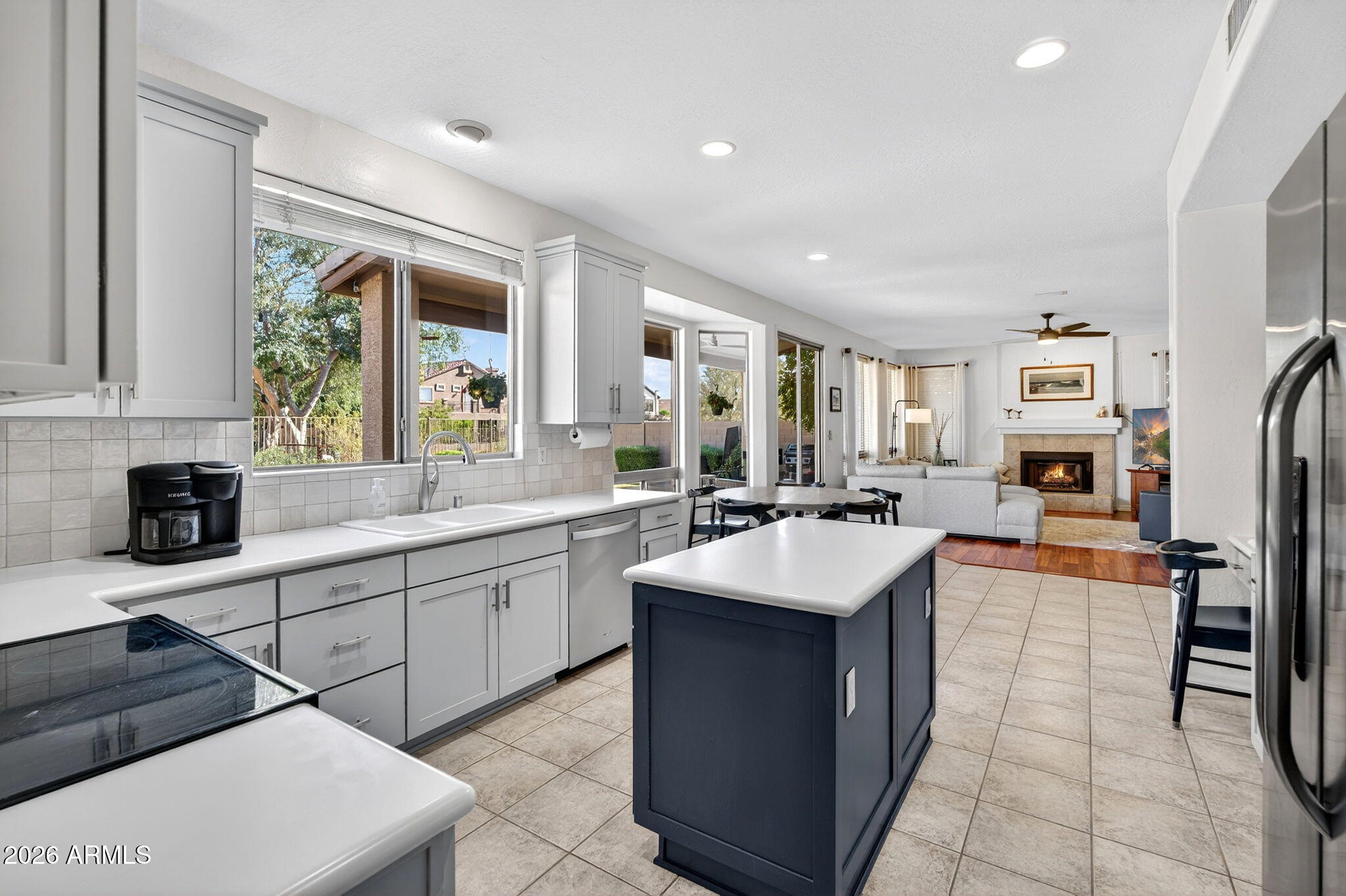 DIAMANTE VISTA - Residential