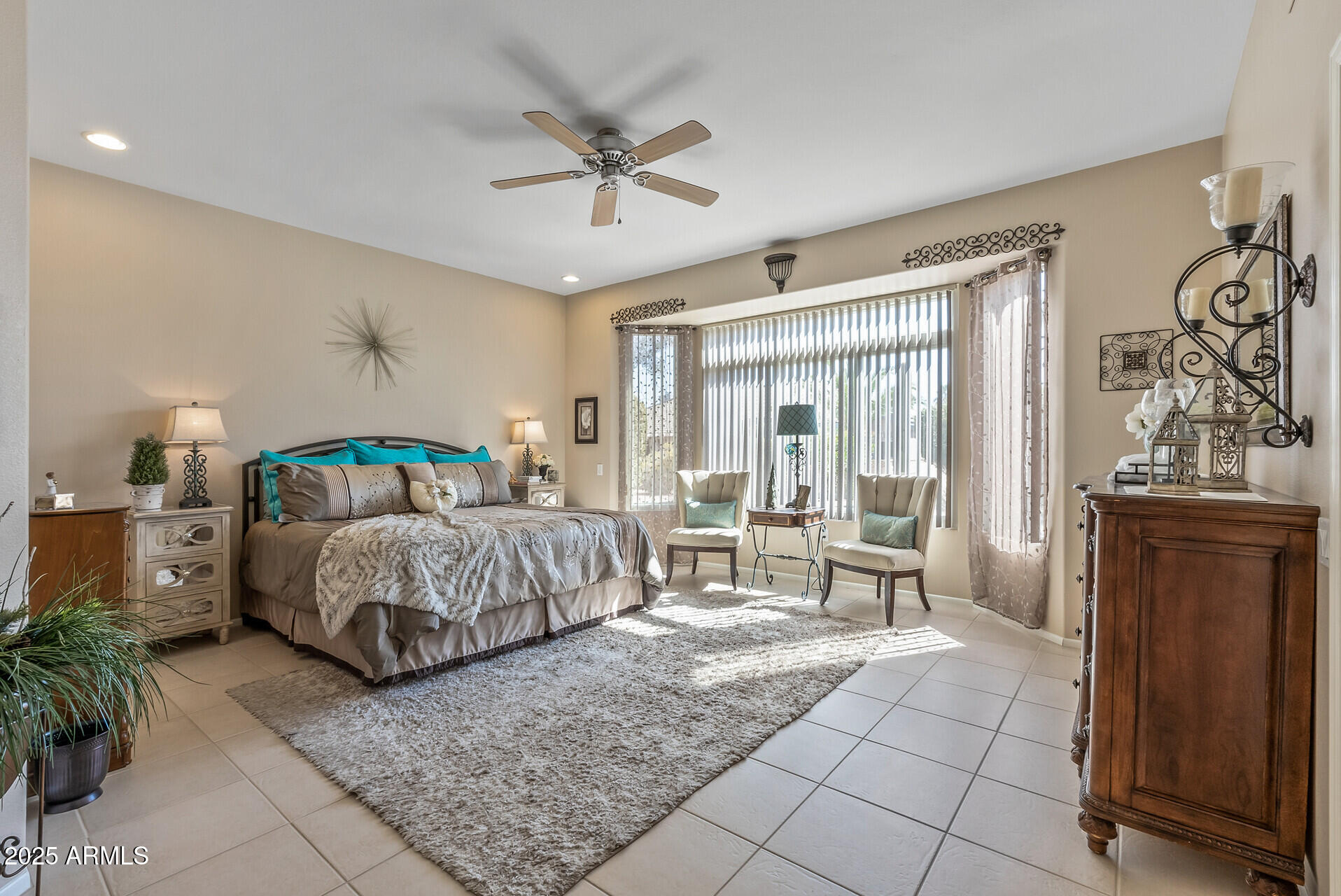 14419 W WHITEWOOD Drive