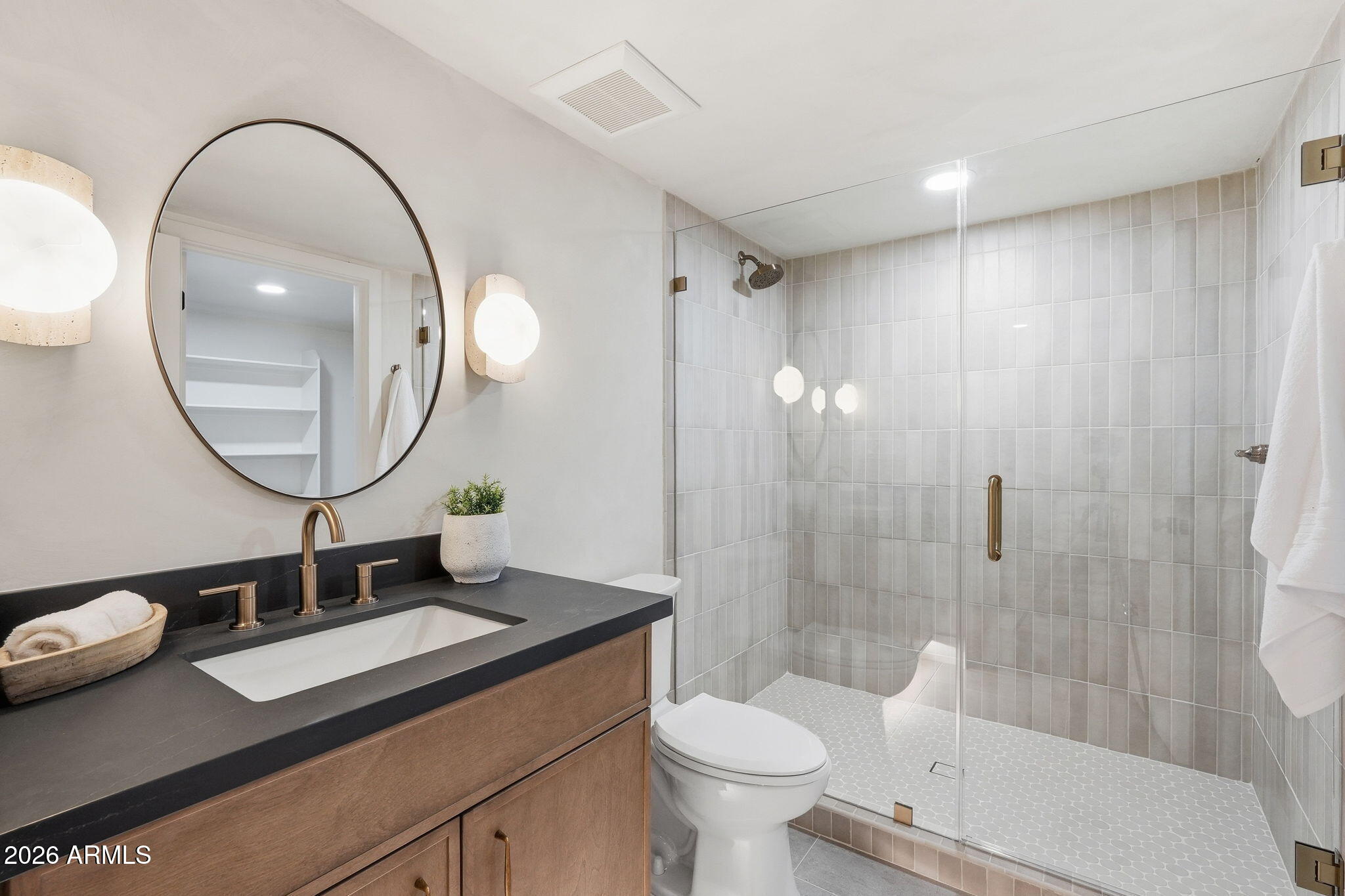 BOULDERS CAREFREE UNIT 1 REPLAT - Residential