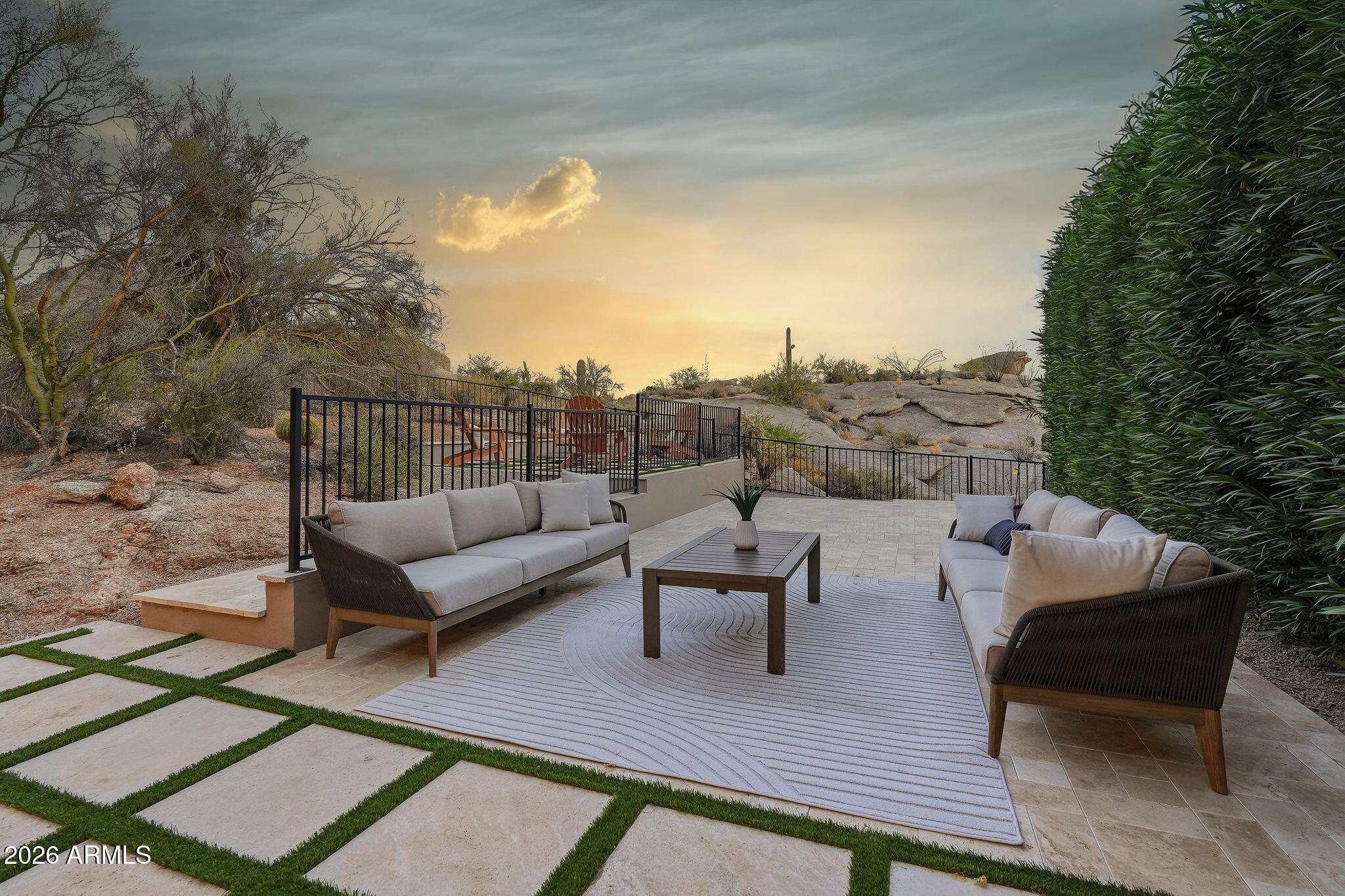 BOULDERS CAREFREE UNIT 1 REPLAT - Residential