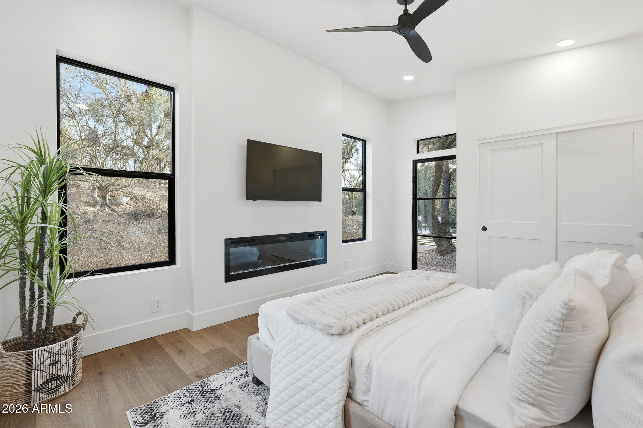 BOULDERS CAREFREE UNIT 1 REPLAT - Residential