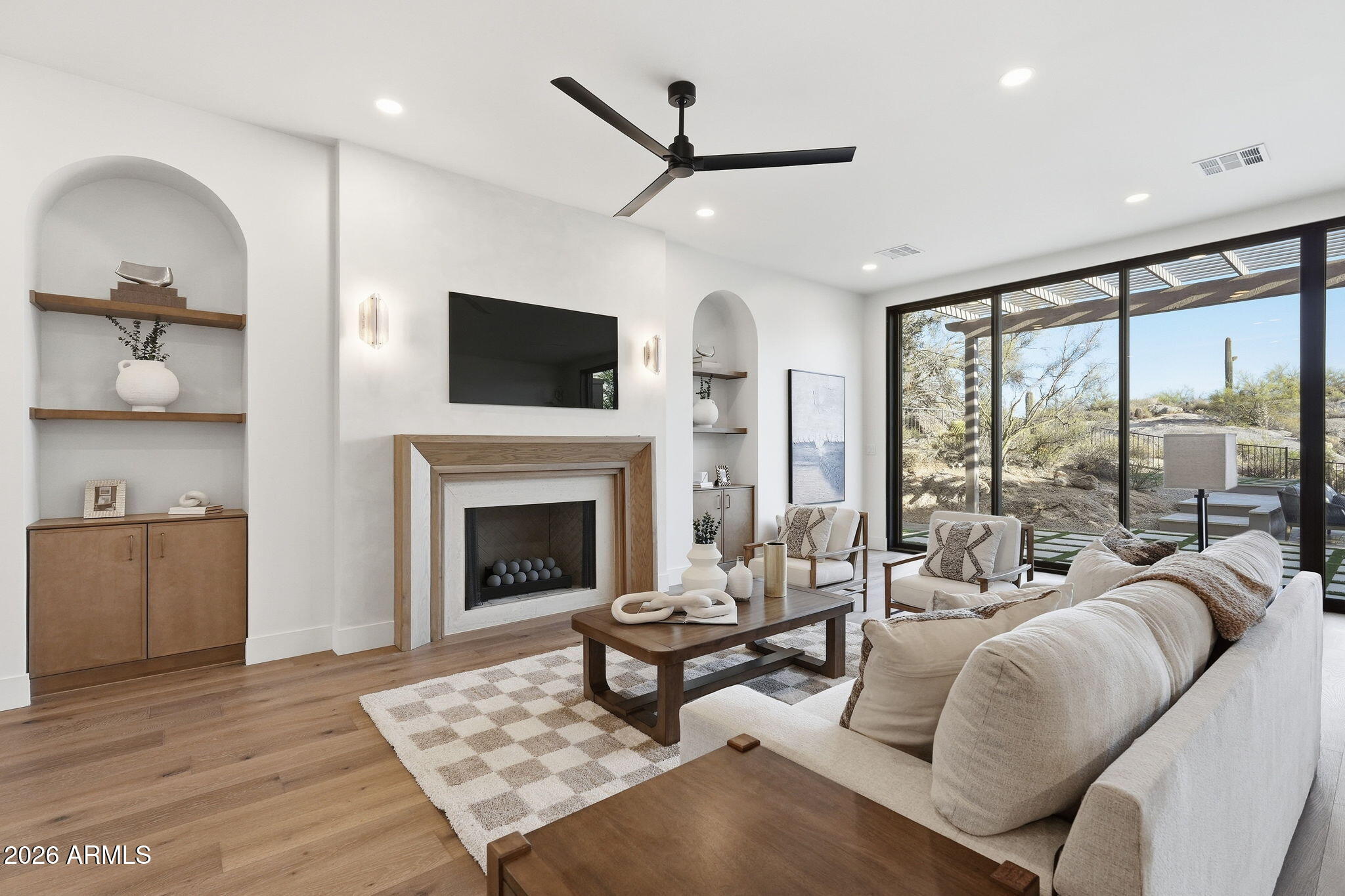 BOULDERS CAREFREE UNIT 1 REPLAT - Residential