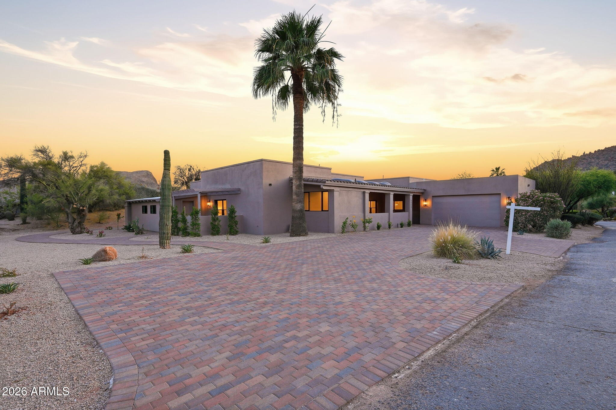 BOULDERS CAREFREE UNIT 1 REPLAT - Residential
