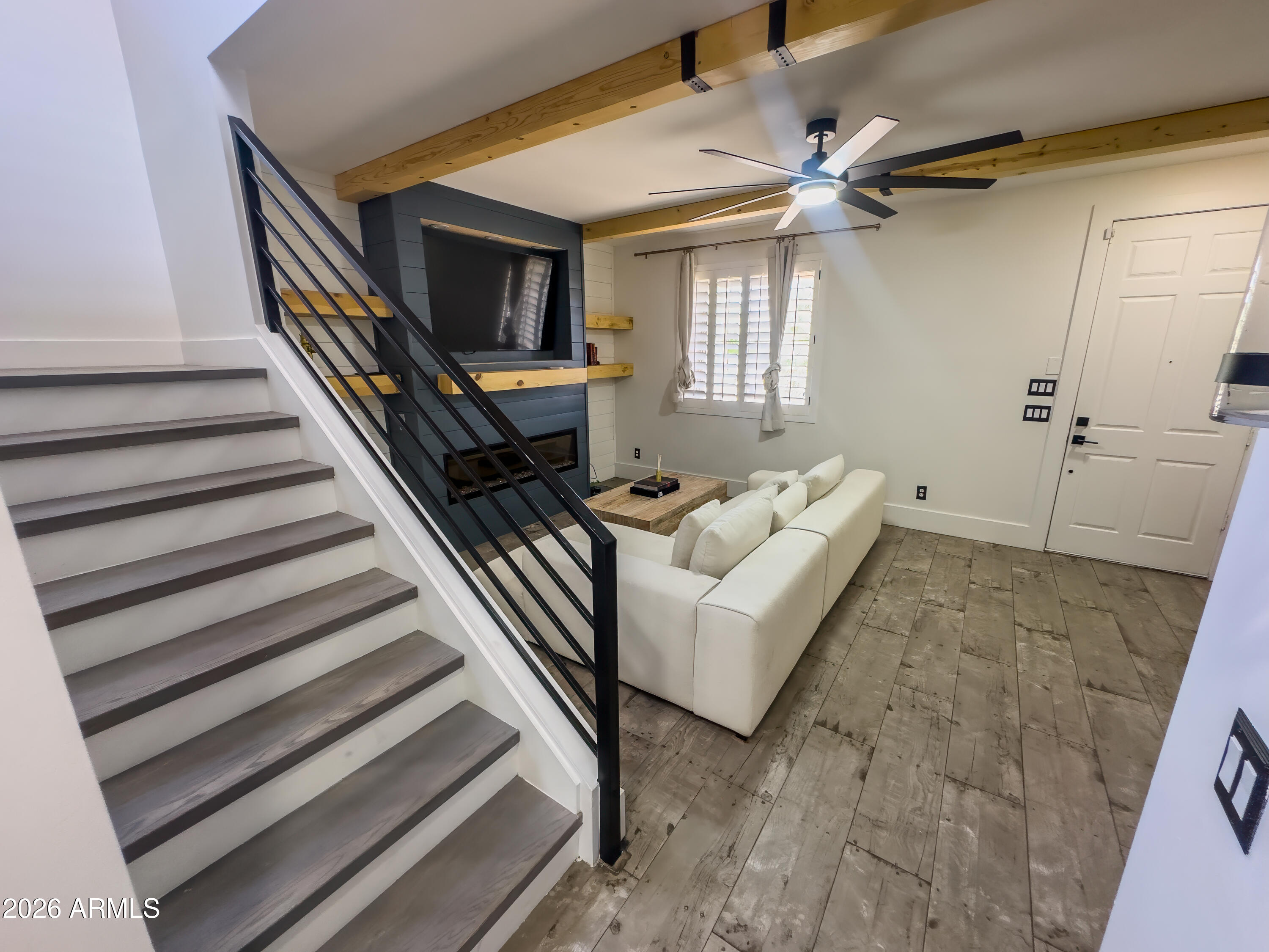 4119 W VALLEY VIEW Drive