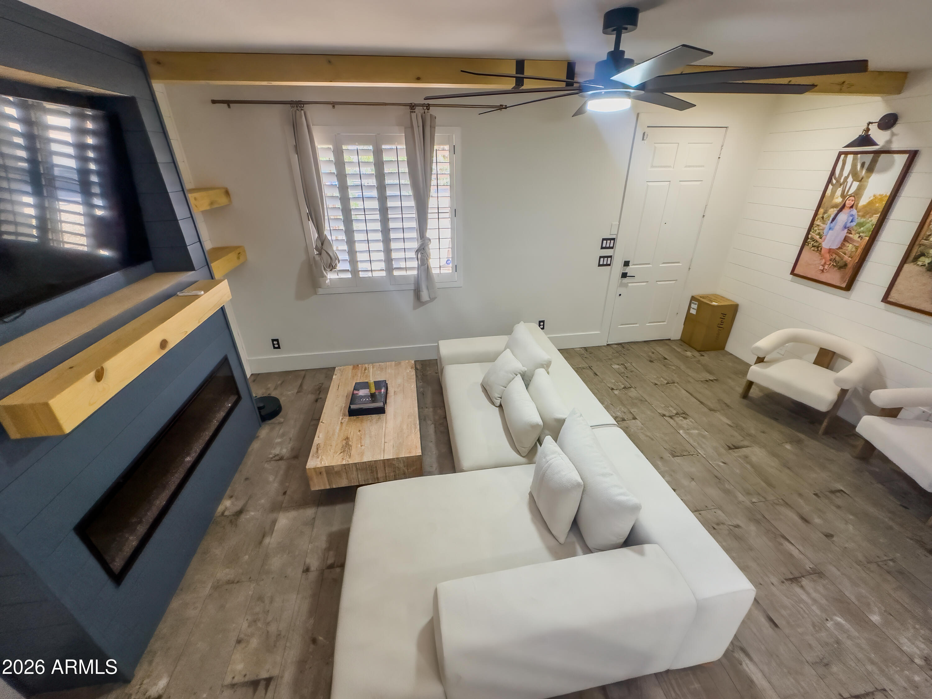4119 W VALLEY VIEW Drive
