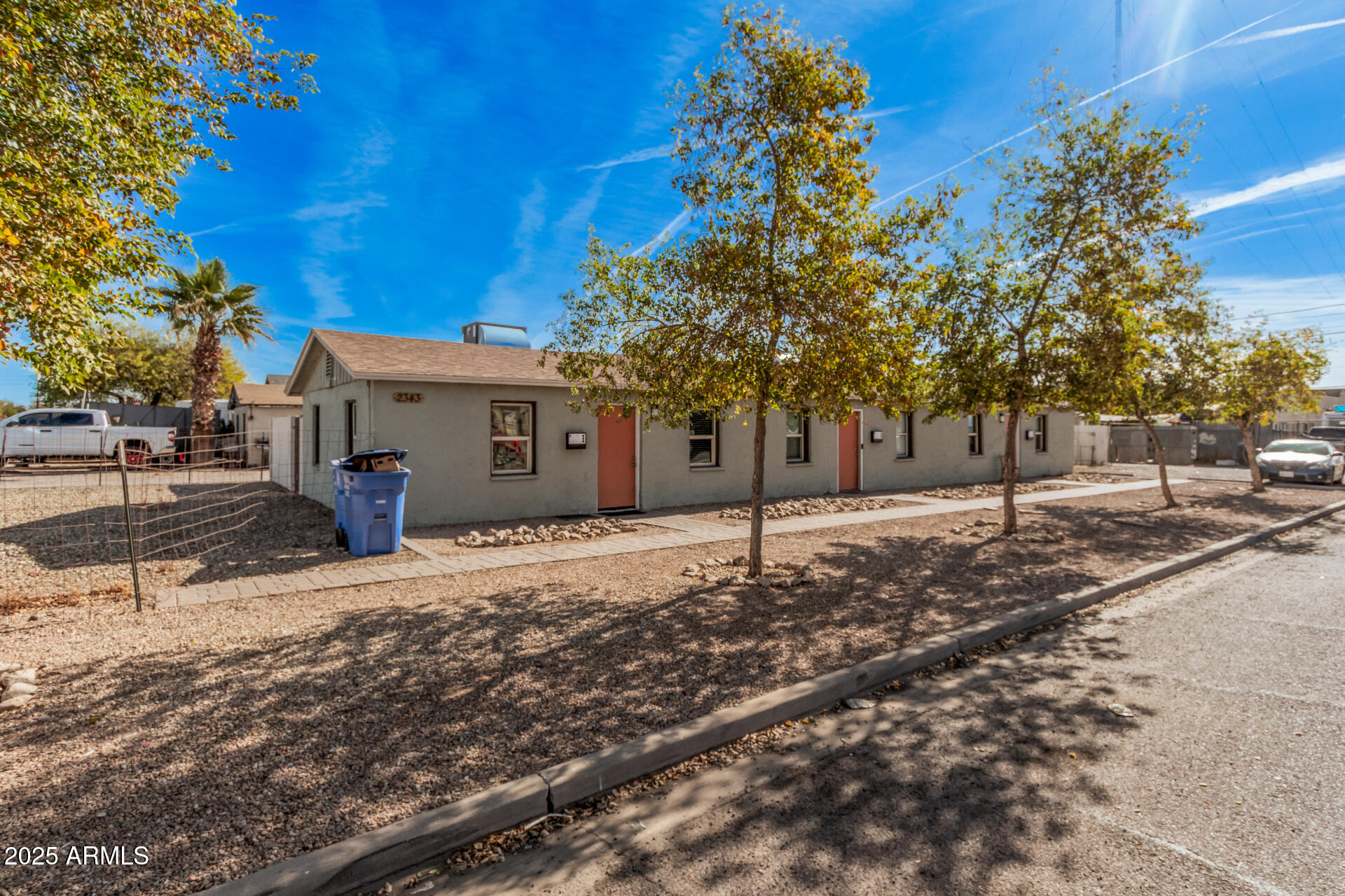 2343 W Maricopa Street
