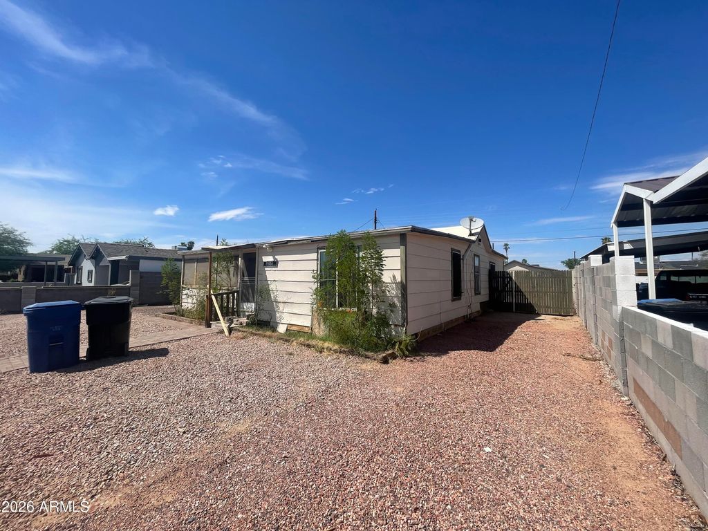 Photo of 11006 W Hopi Street, Avondale, AZ 85323 (MLS # 6978401)