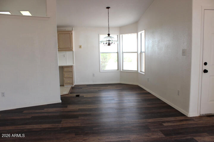 2208 W Baseline Avenue 195