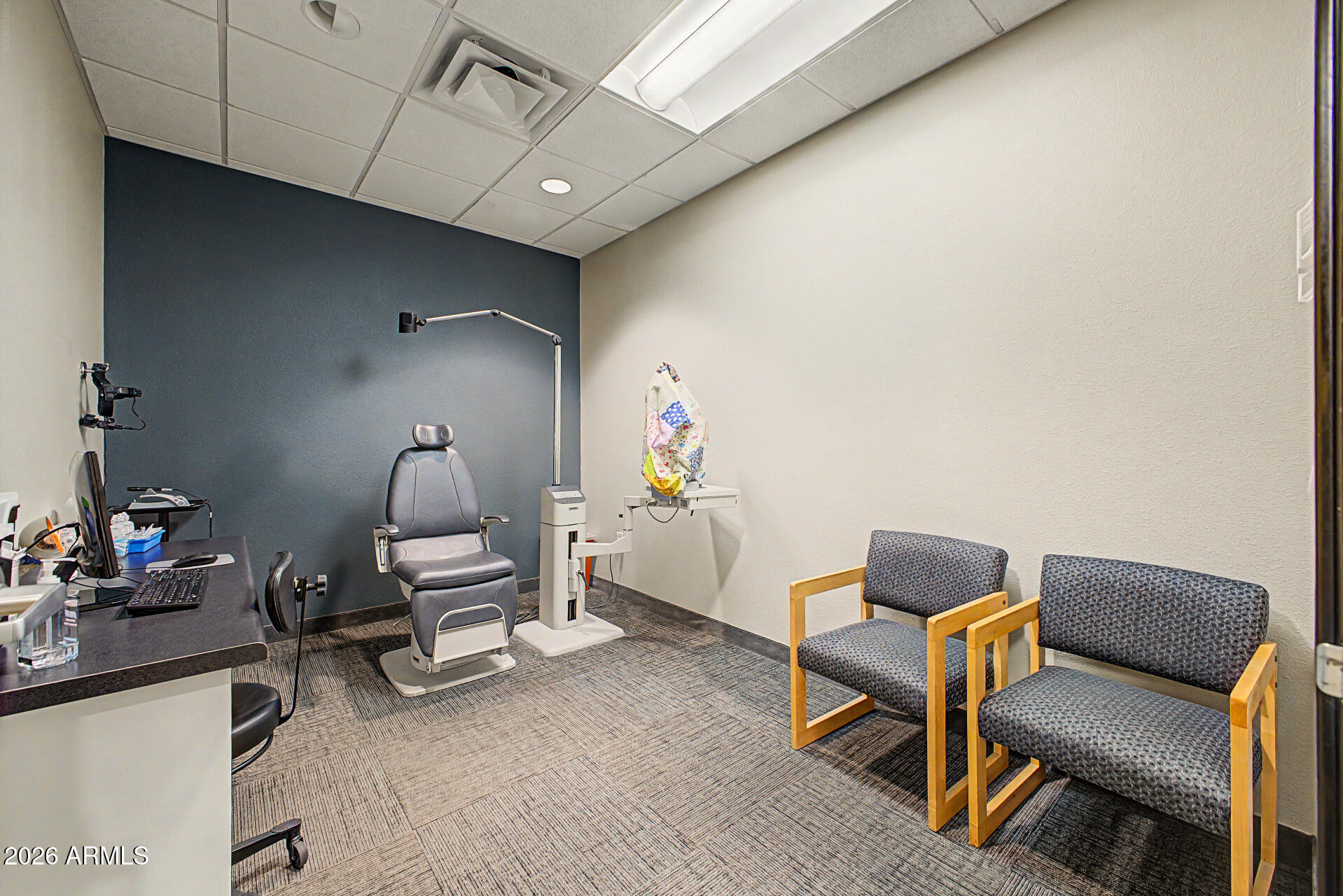 EAST VALLEY HEARING CENTER CONDOMINIUM 2ND AMD - Commercial Lease