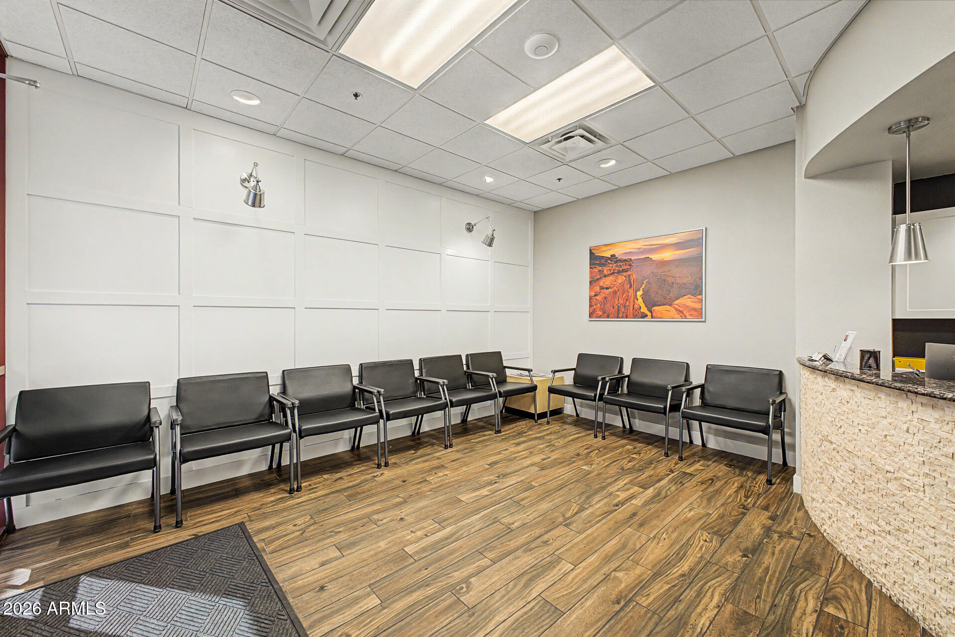 EAST VALLEY HEARING CENTER CONDOMINIUM 2ND AMD - Commercial Lease