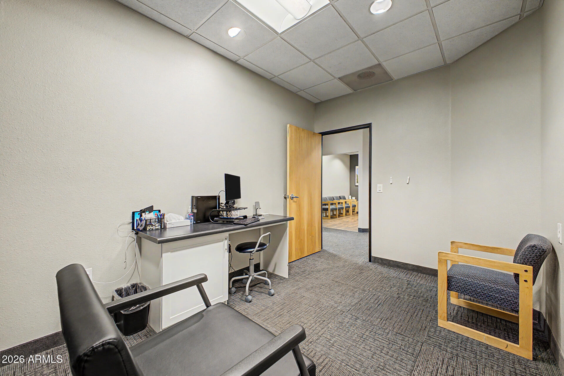 EAST VALLEY HEARING CENTER CONDOMINIUM 2ND AMD - Commercial Lease