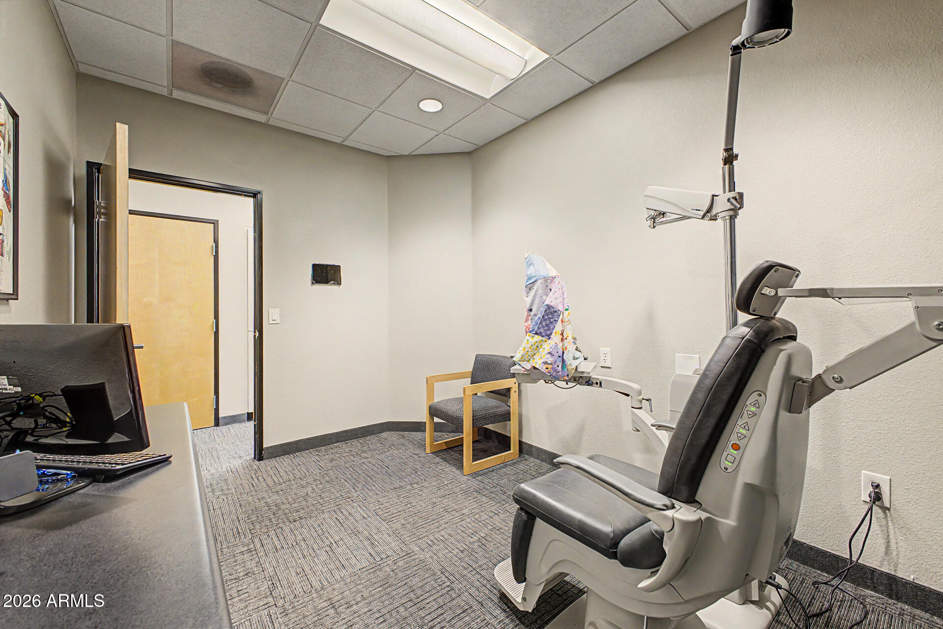 EAST VALLEY HEARING CENTER CONDOMINIUM 2ND AMD - Commercial Lease