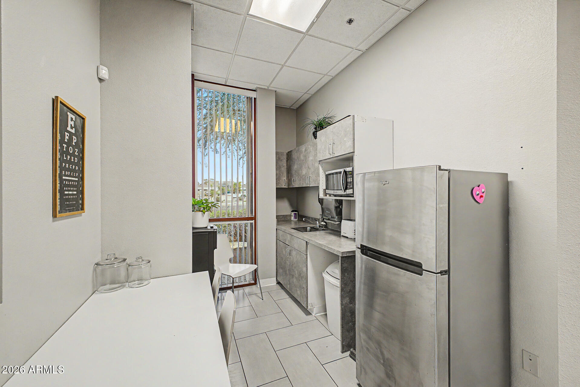 EAST VALLEY HEARING CENTER CONDOMINIUM 2ND AMD - Commercial Lease