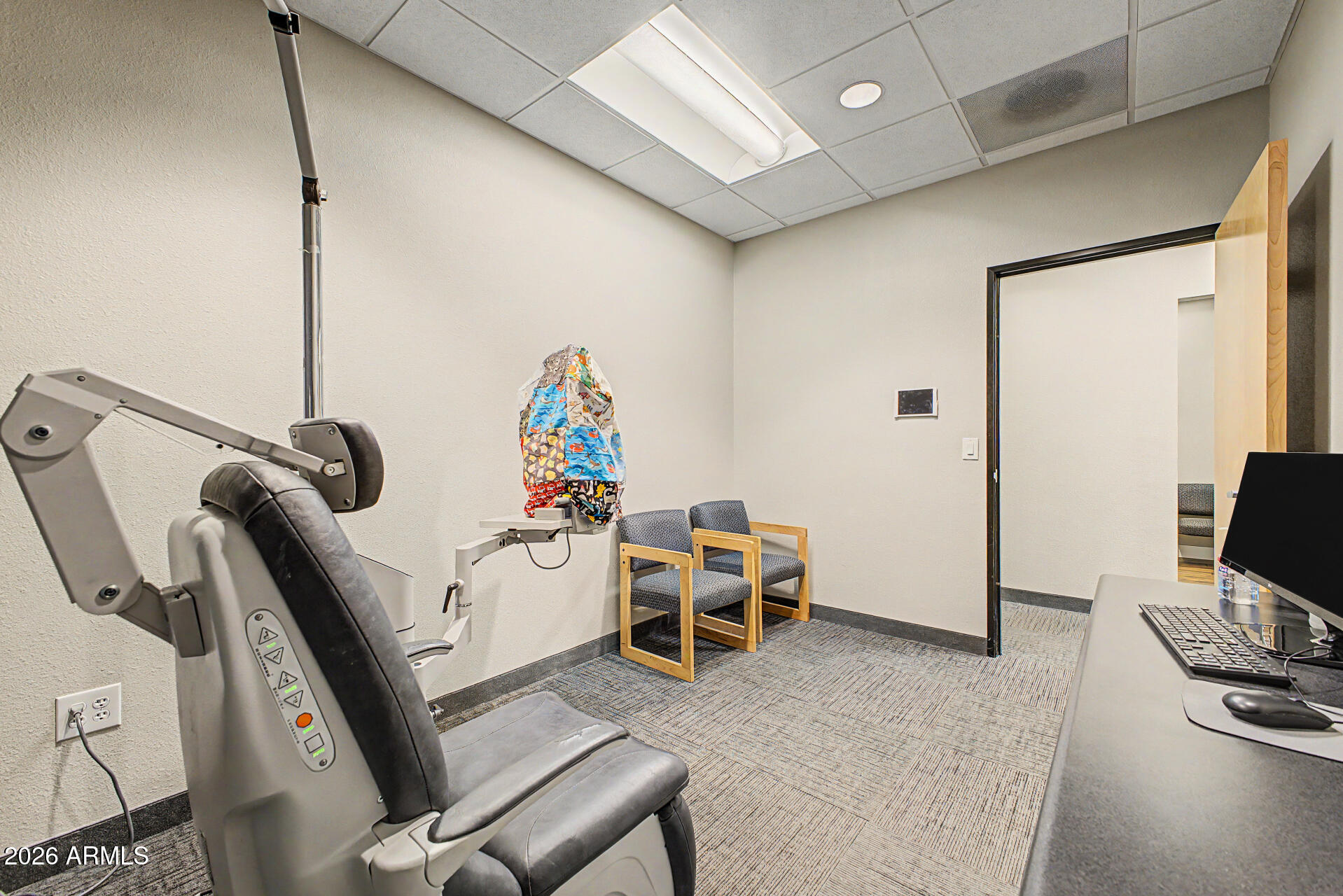 EAST VALLEY HEARING CENTER CONDOMINIUM 2ND AMD - Commercial Lease