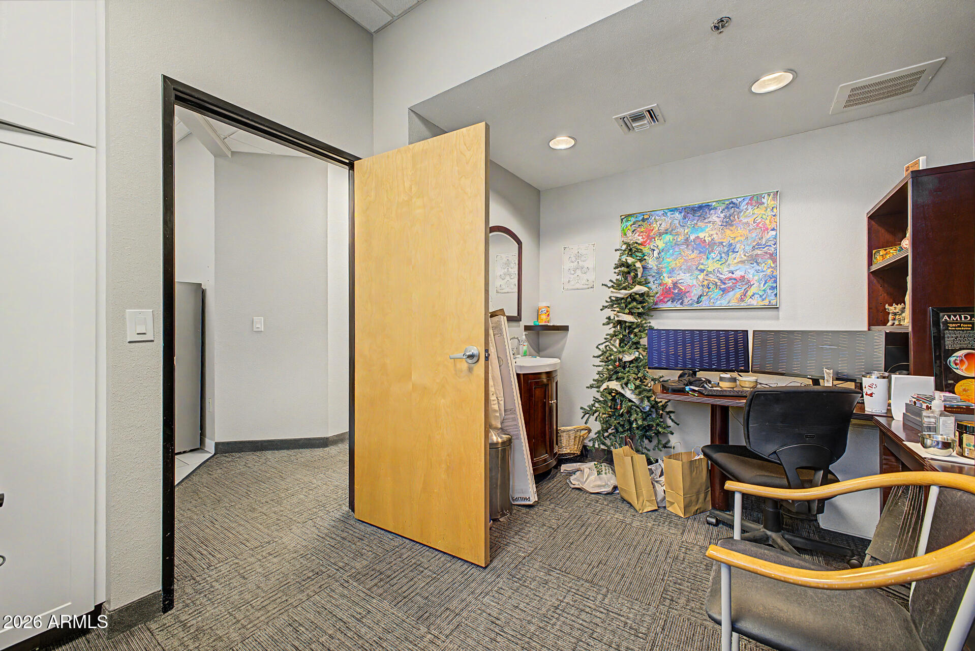 EAST VALLEY HEARING CENTER CONDOMINIUM 2ND AMD - Commercial Lease