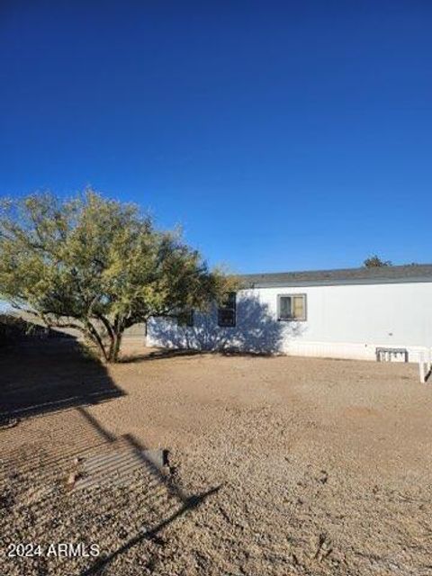 A home in Arizona City