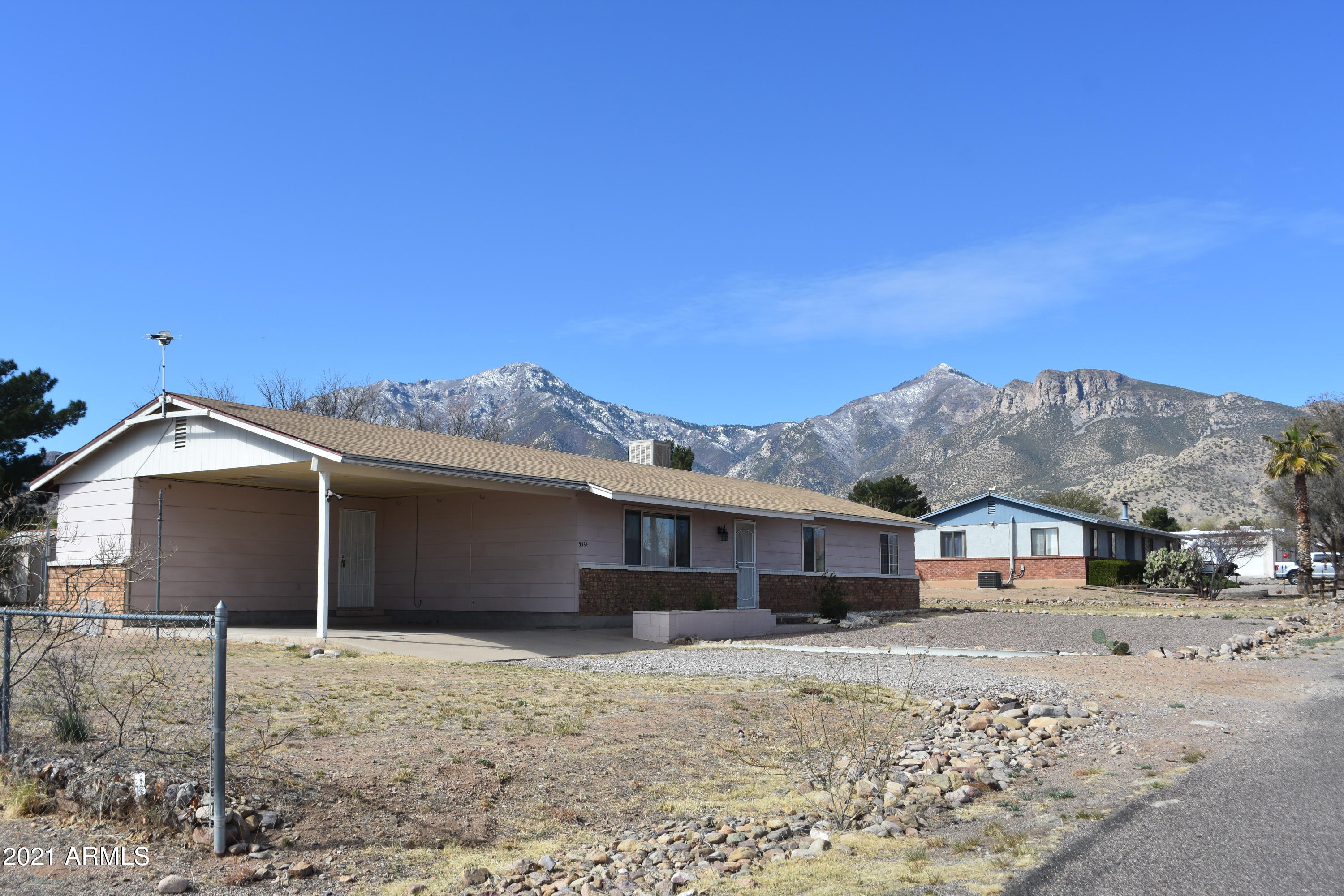 Circle S Ranch Estates lot 24 10-06 lv map book - Residential