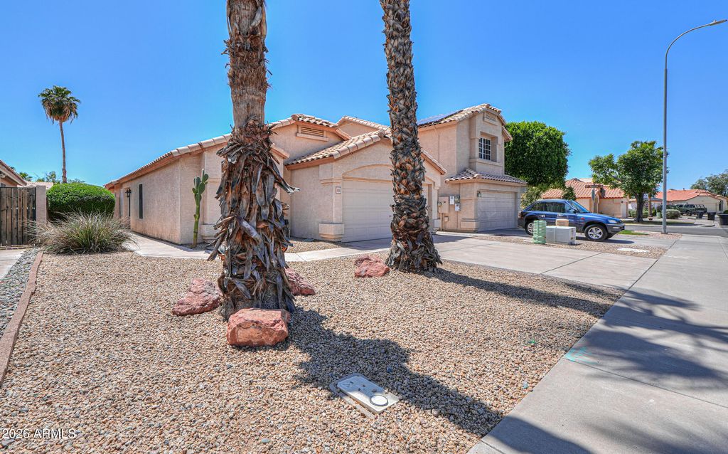 Photo of 1155 W Macaw Drive, Chandler, AZ 85286 (MLS # 7016101)
