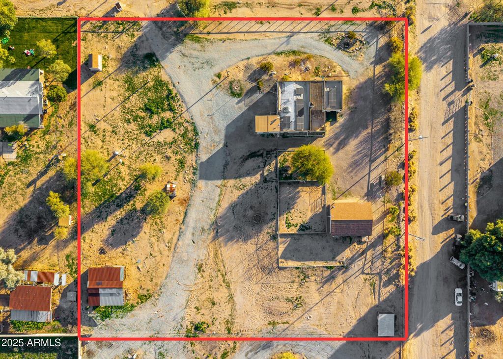 Photo of 21800 W Eagle Mountain Road, Buckeye, AZ 85326 (MLS # 6957190)