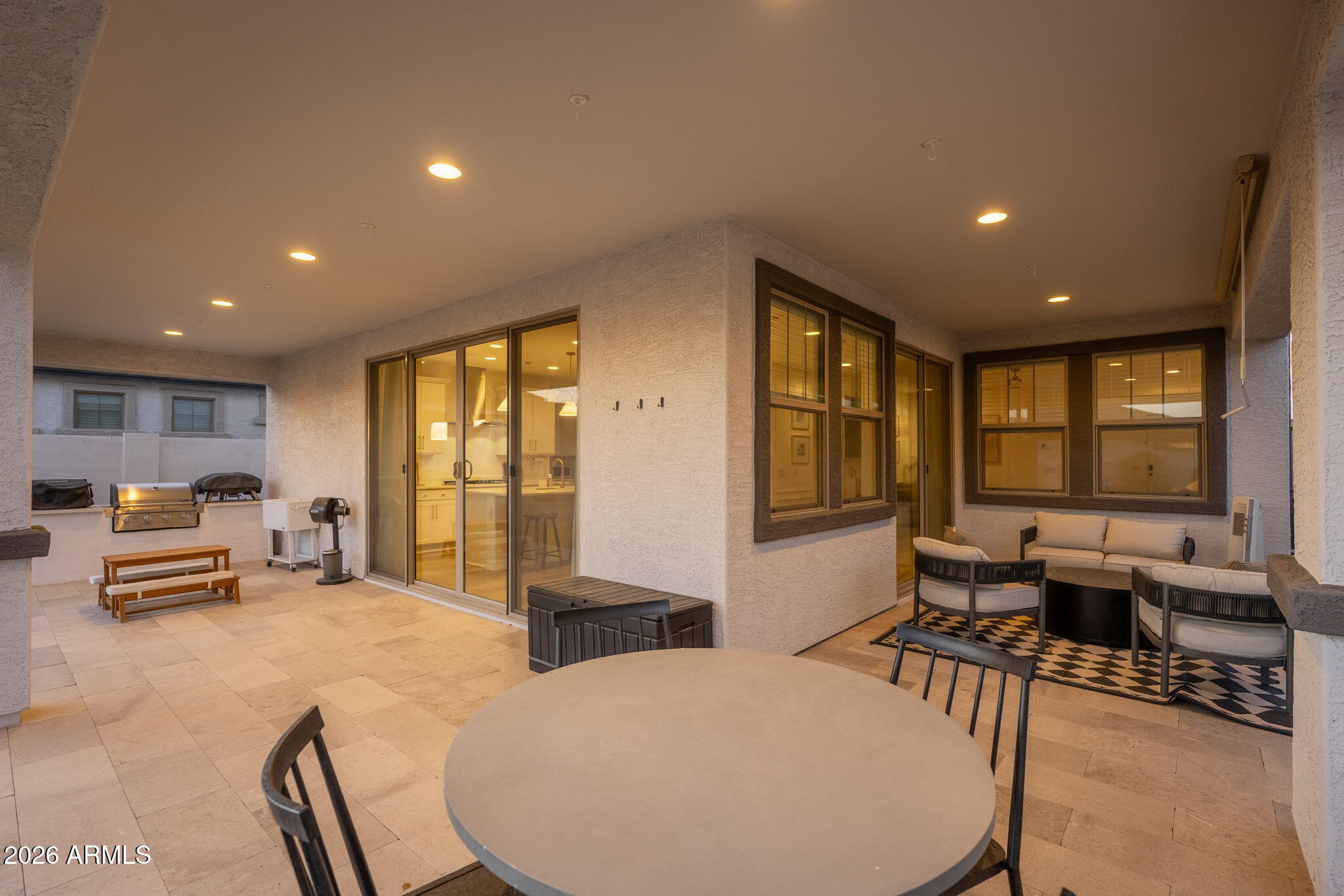1029 W MACAW Drive