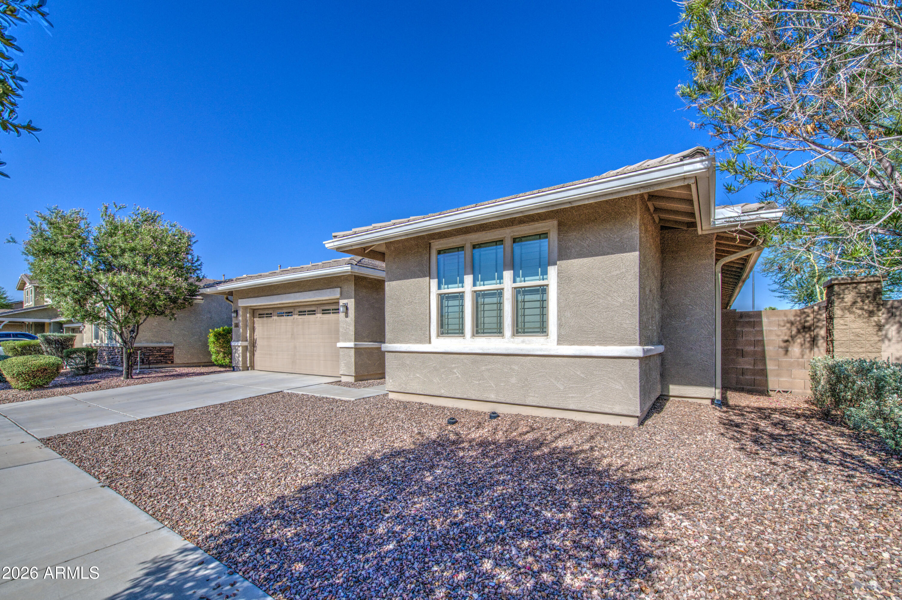 8735 N 89th Drive
