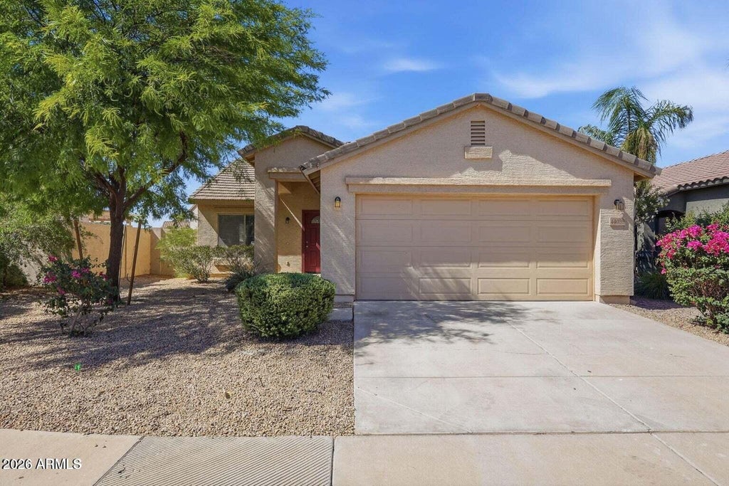 Photo of 44035 W Snow Drive, Maricopa, AZ 85138 (MLS # 7089672)