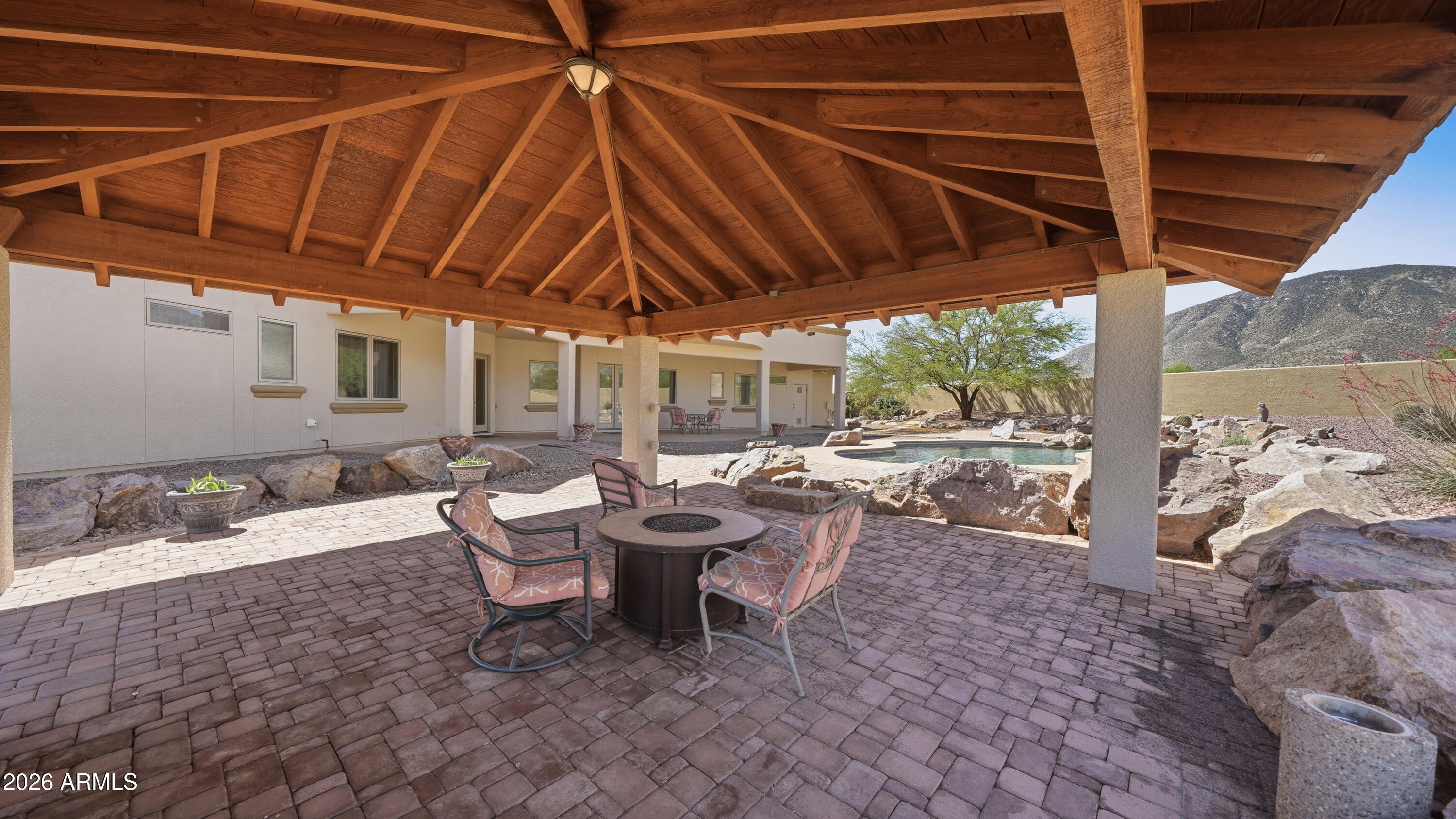 WILD HORSE 2 - Residential