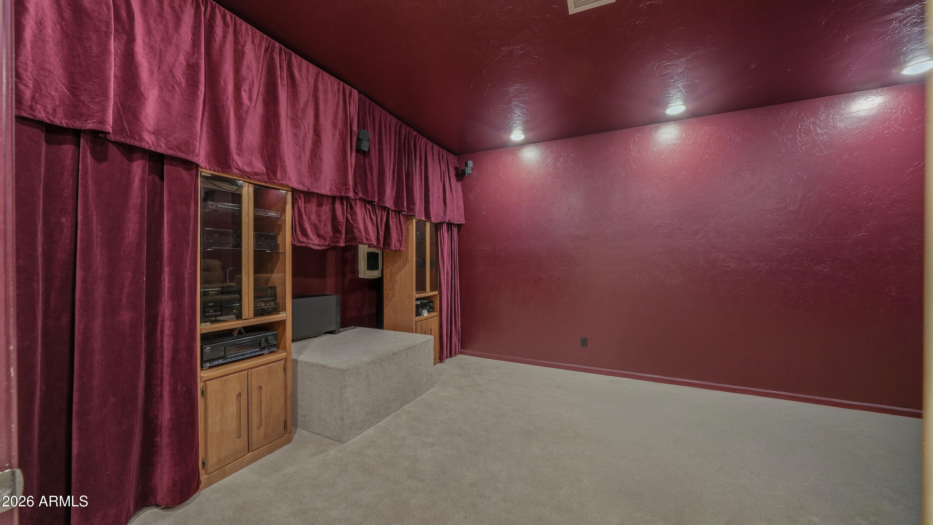 WILD HORSE 2 - Residential