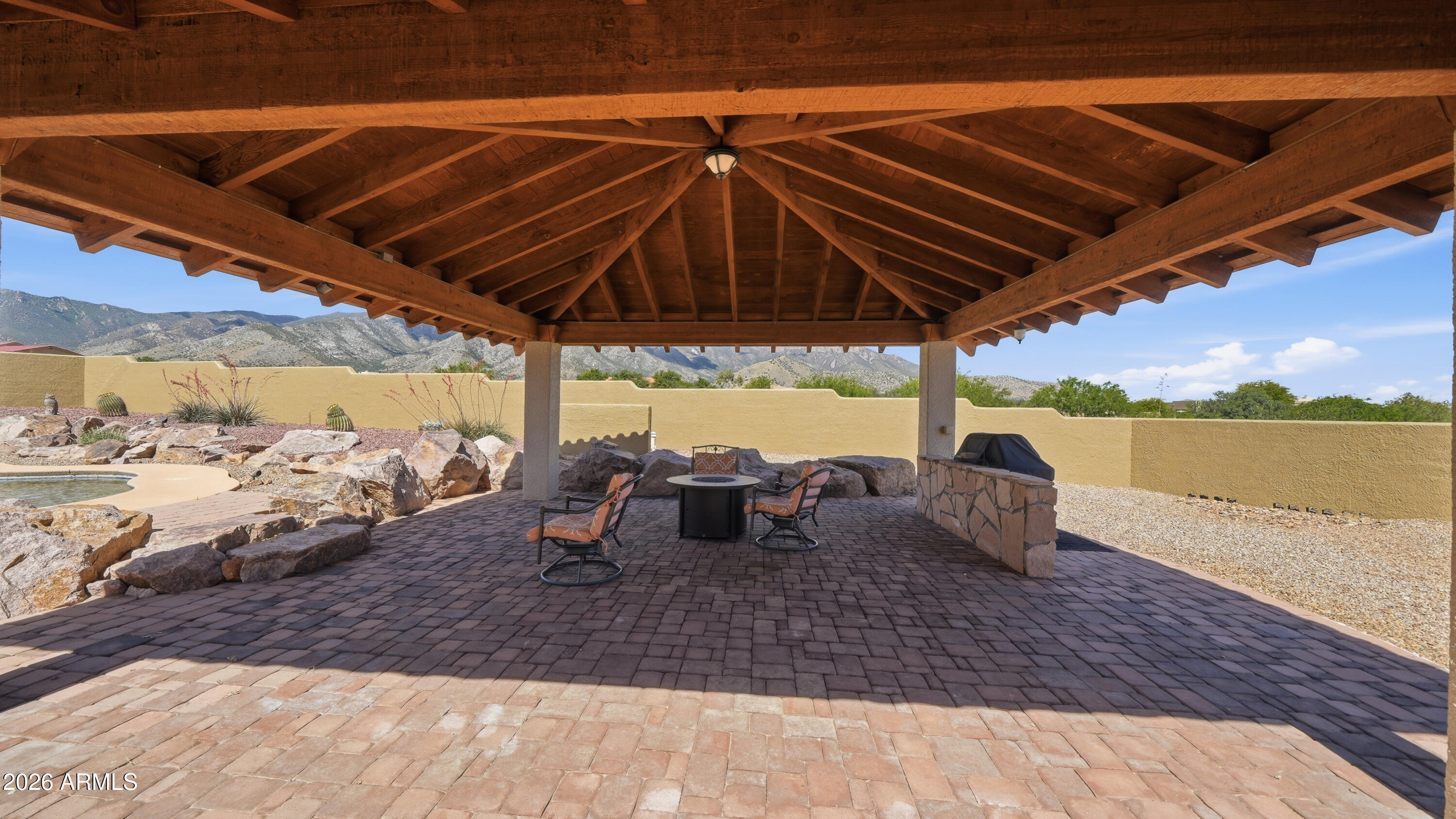 WILD HORSE 2 - Residential