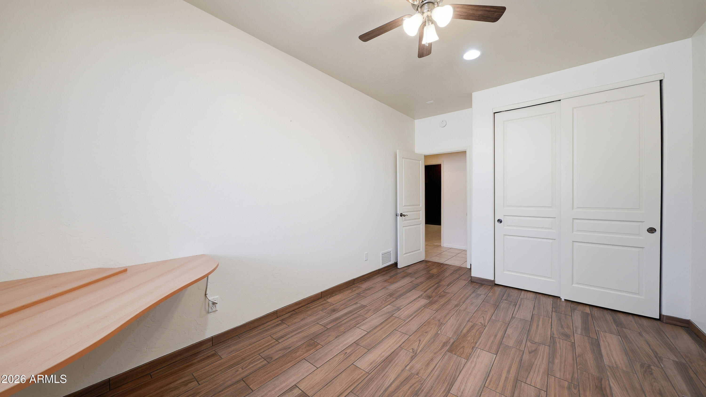 WILD HORSE 2 - Residential