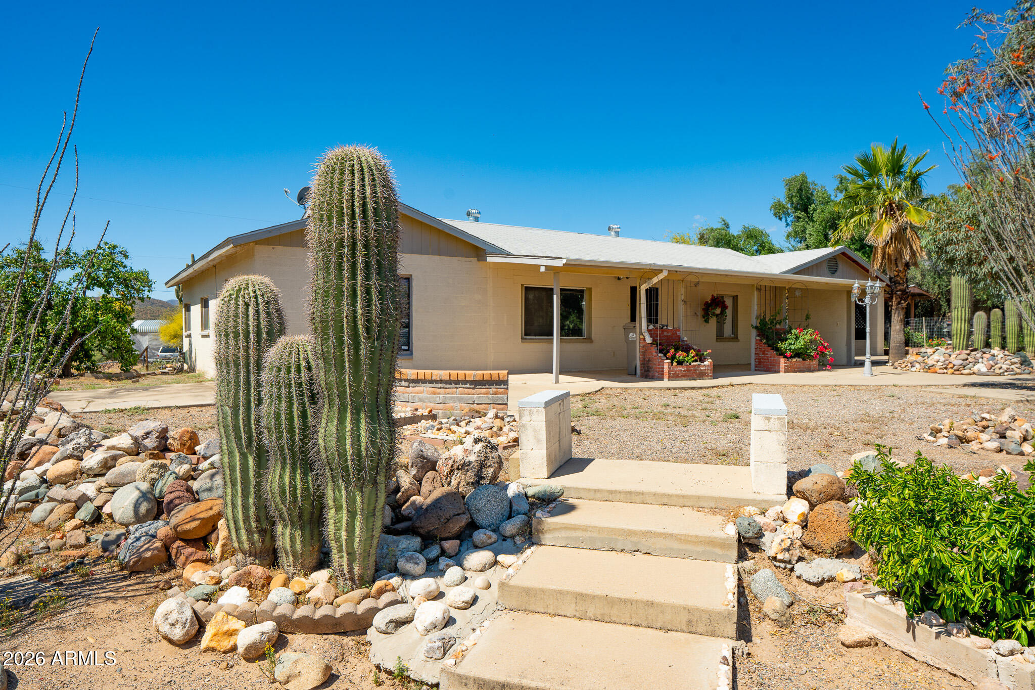 34580 S HILL Street N