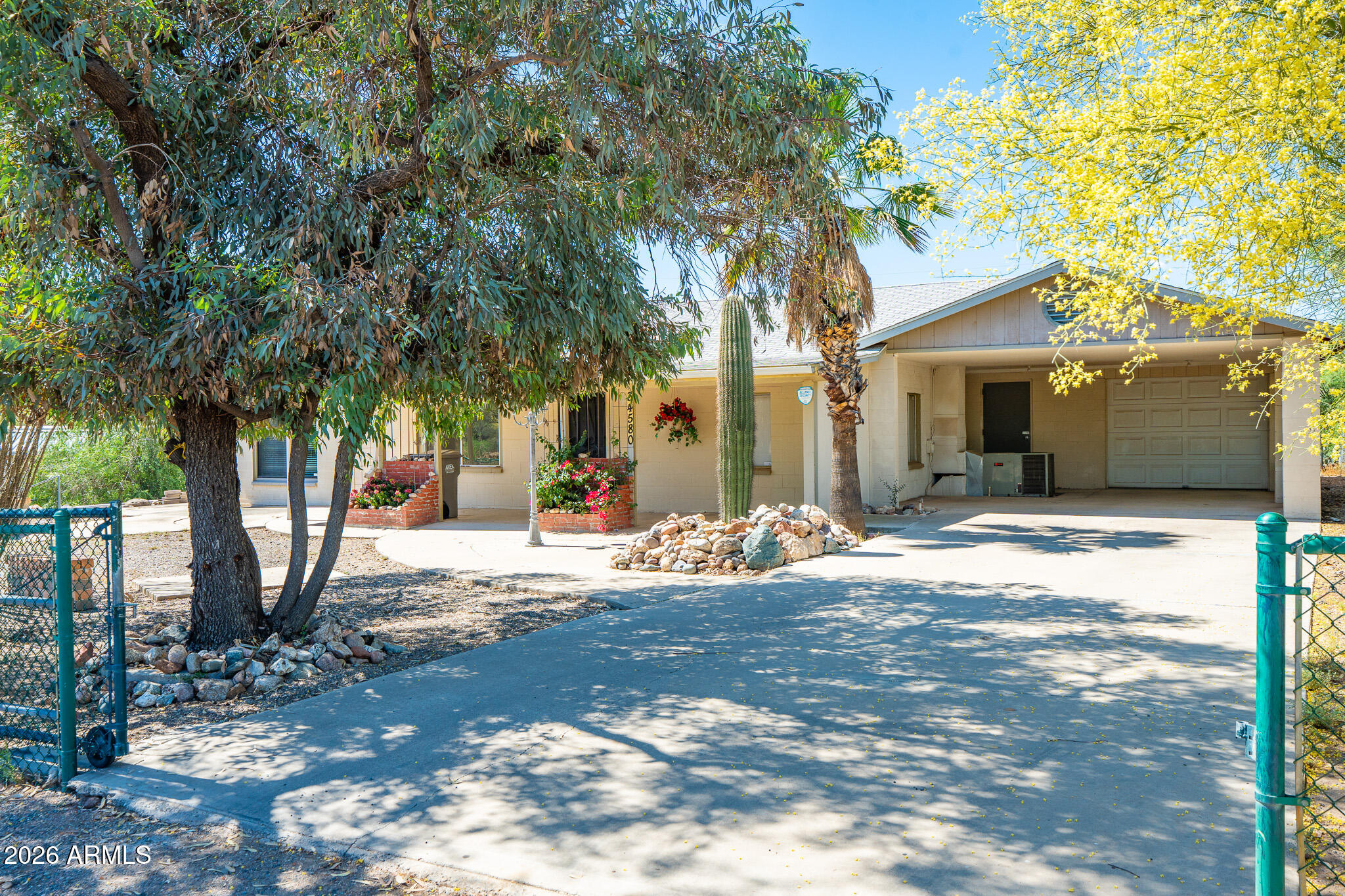 34580 S HILL Street N