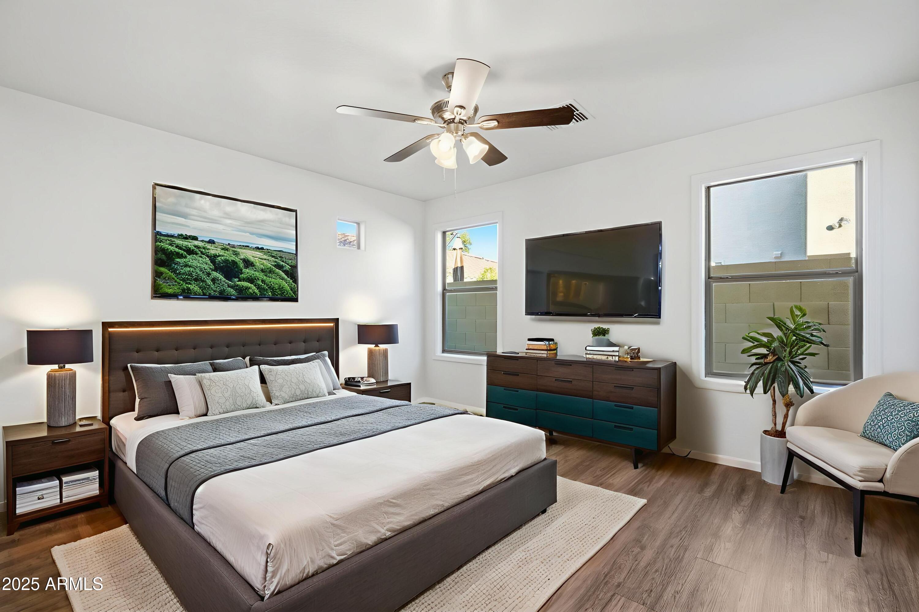 3712 W DARROW Street