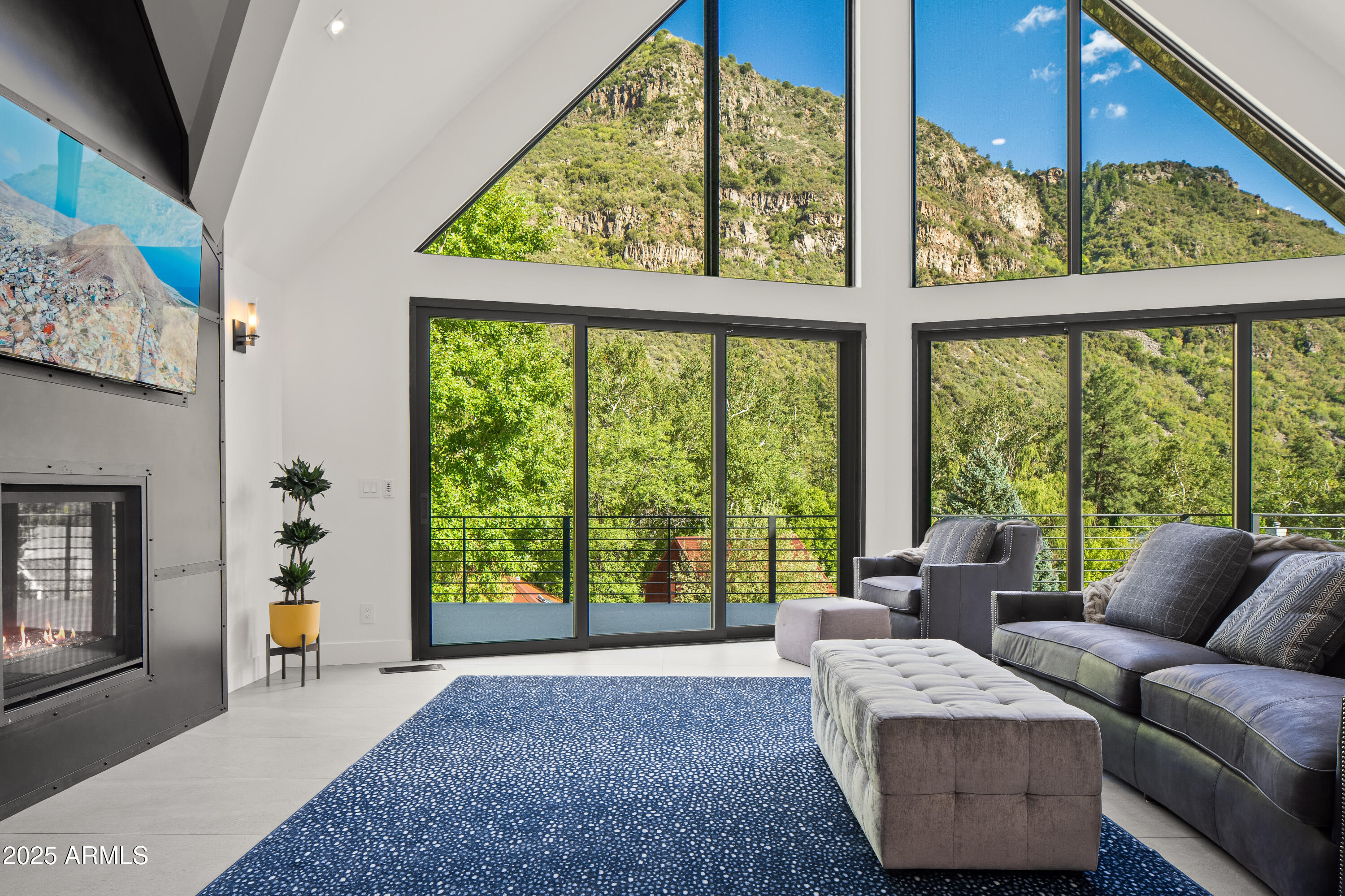 65 JUNIPINE Circle