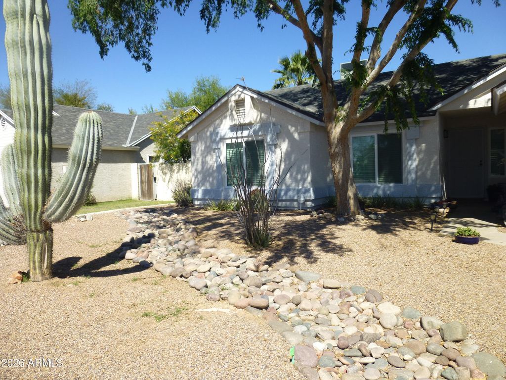 Photo of 1664 E Kent Avenue, Chandler, AZ 85225 (MLS # 7002002)