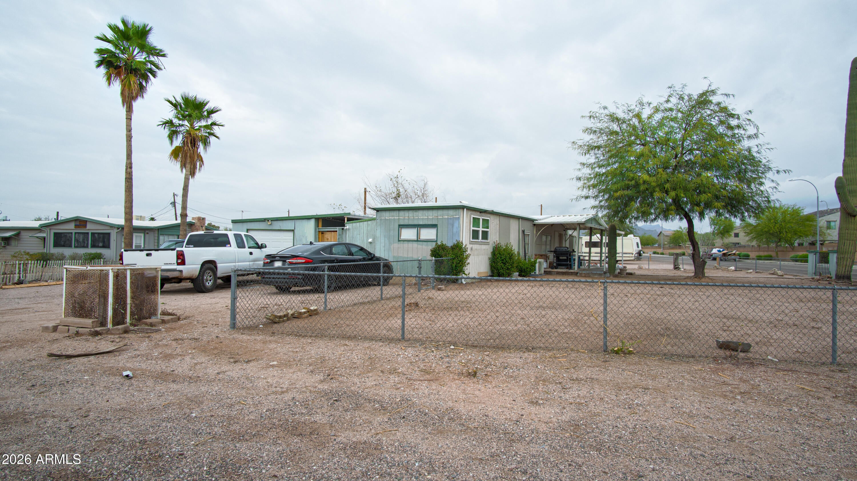 1022 N MAIN Drive