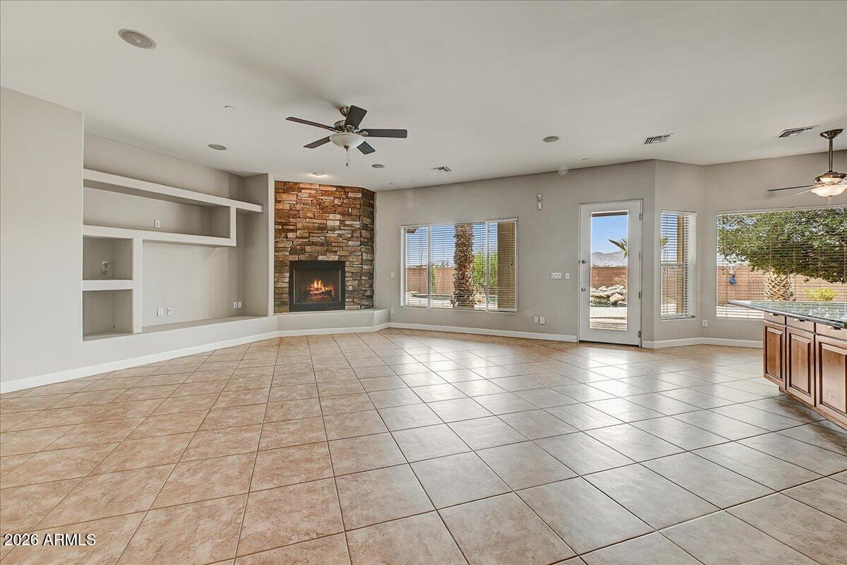 5220 N 180TH Lane