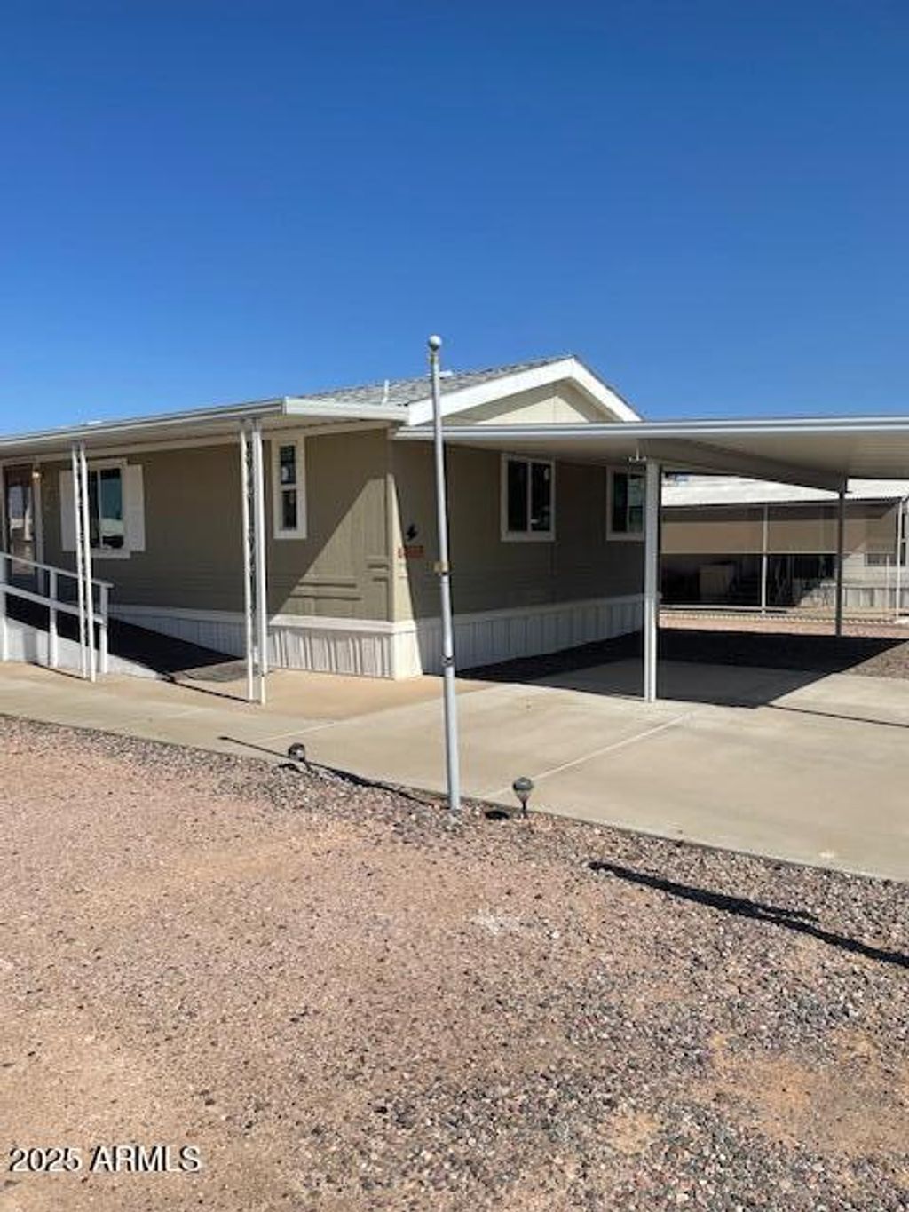 Photo of 2481 W Broadway Avenue #71, Apache Junction, AZ 85120 (MLS # 6895179)