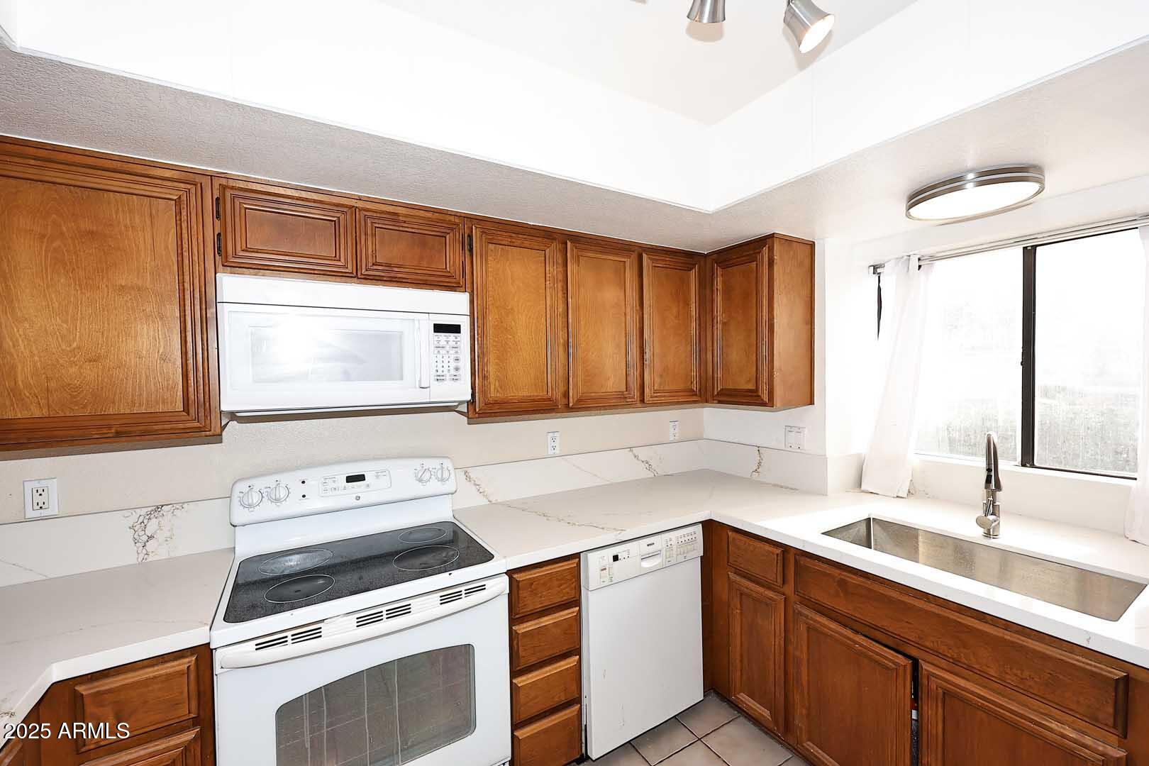 420 W SANDRA Terrace