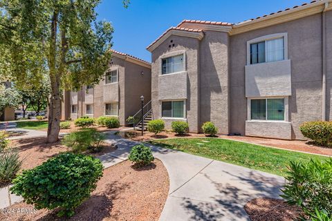 Condominium in Phoenix AZ 3830 Lakewood Parkway.jpg
