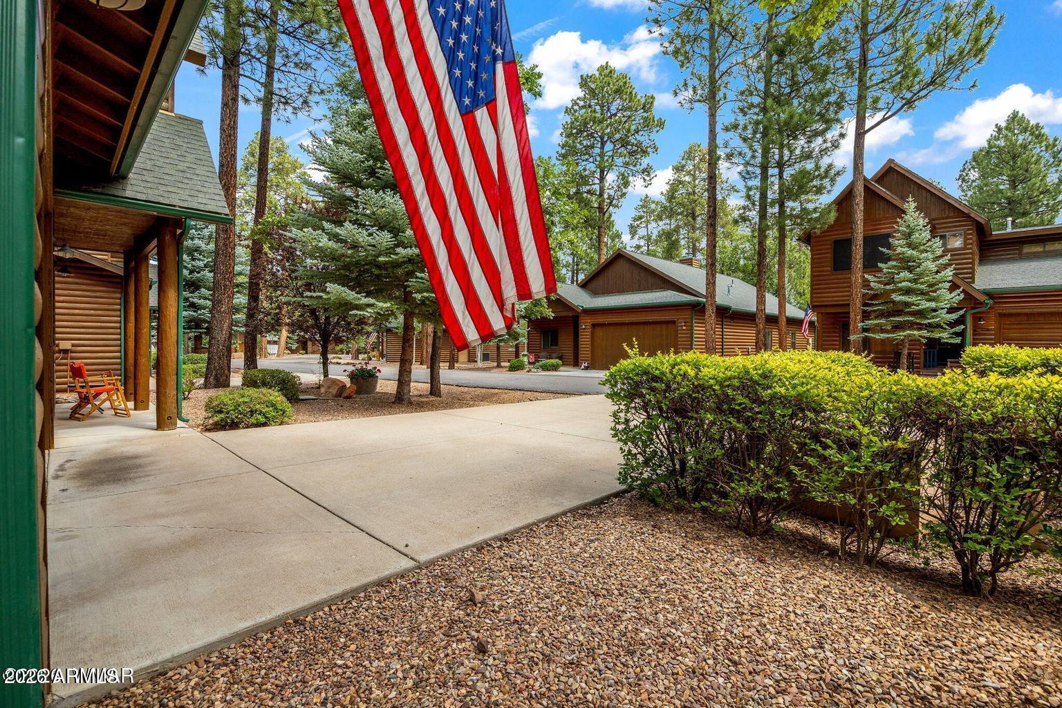 2978 TIMBERLINE Road